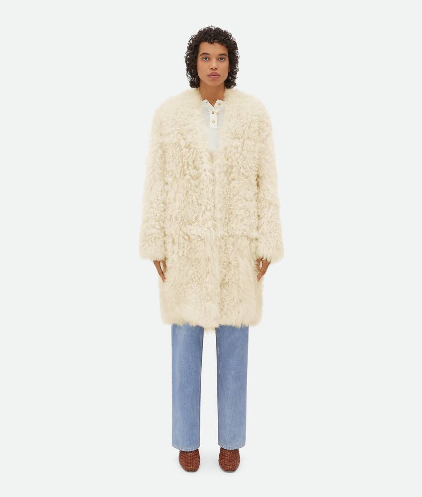Display a large version of the product image 1 - Curly Shearling Coat