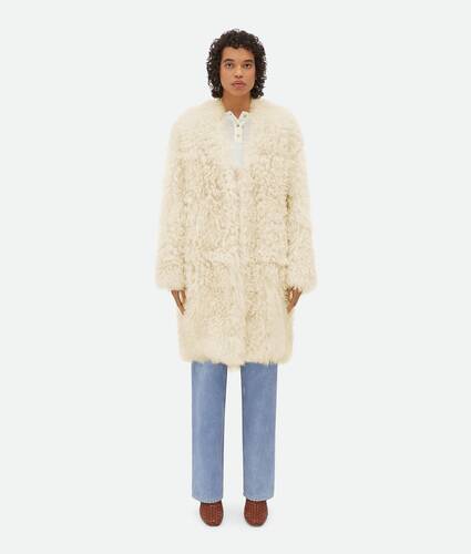 Display a large version of the product image 1 - Curly Shearling Coat