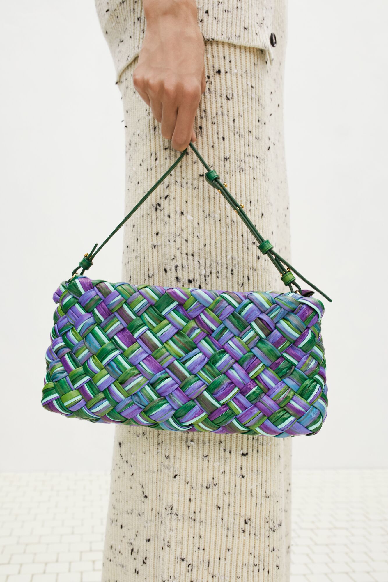 BOTTEGA VENETA BV 2024早秋系列 | Bottega Veneta葆蝶家中国官方网站 | BV官网 | Bottega Veneta