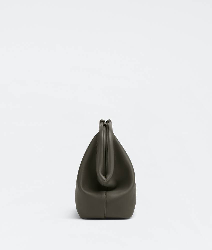 bottega veneta medium point top handle bag