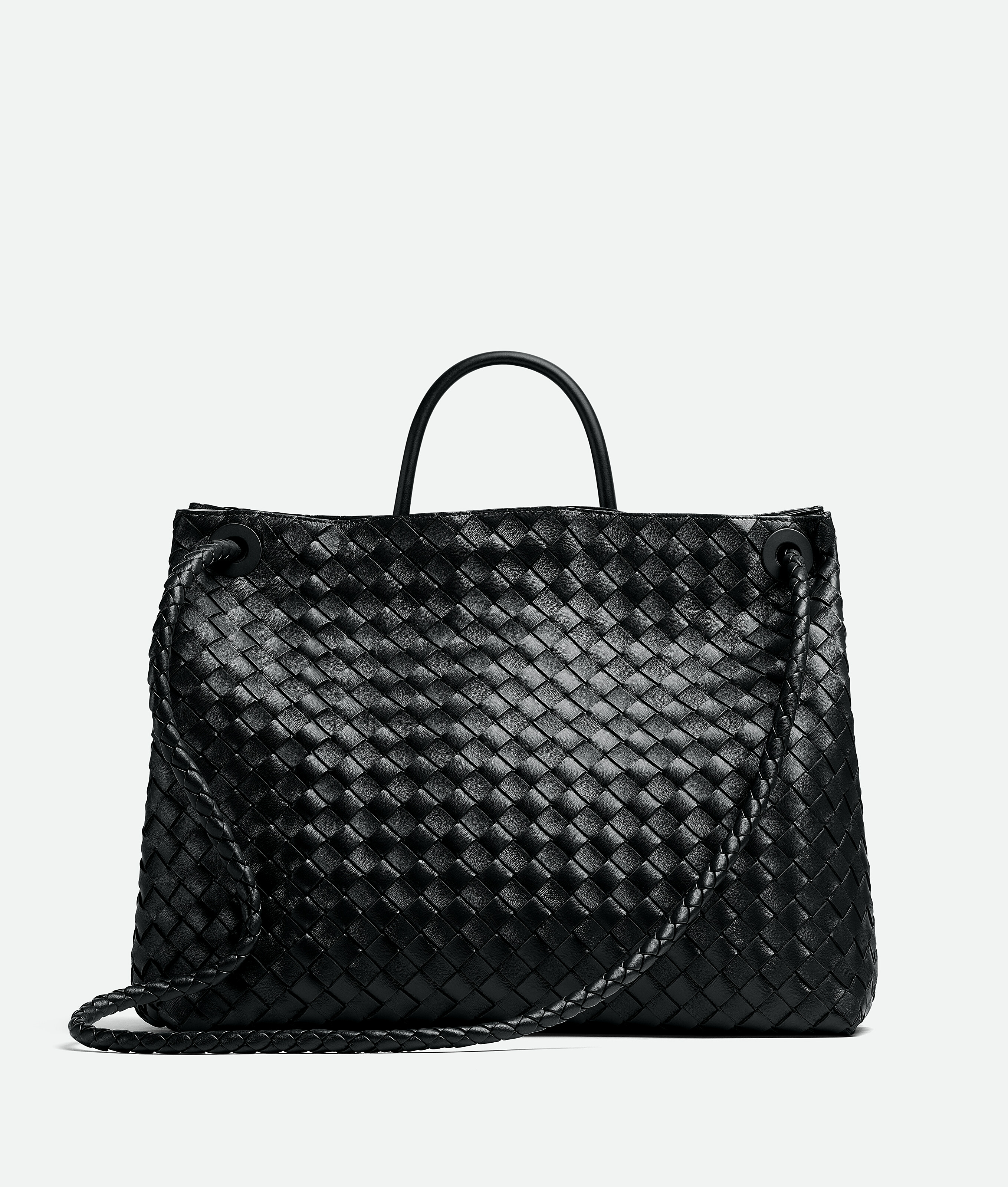 Shop Bottega Veneta Grosse Andiamo In Black