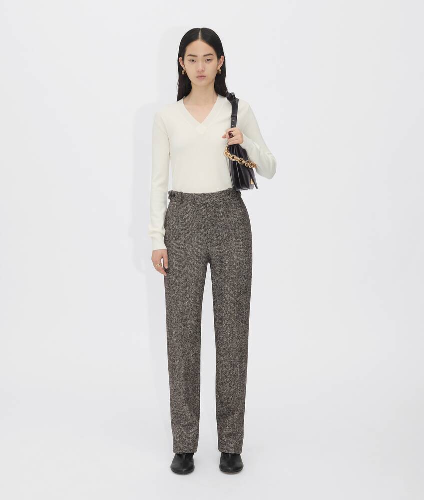 Women S Mount In Black Bottega Veneta Ch