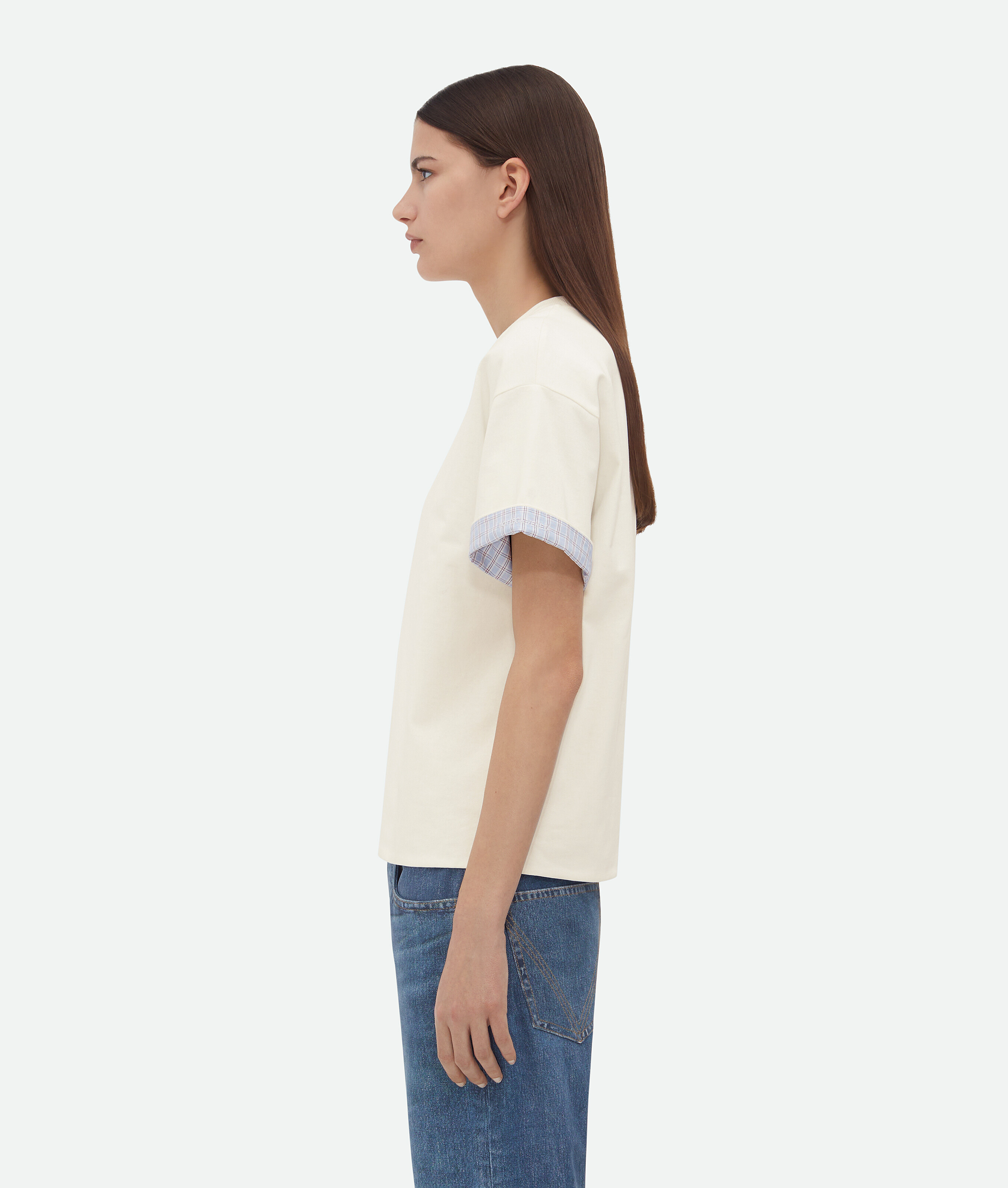 Shop Bottega Veneta Kariertes Baumwoll-t-shirt Mit Doppelter Schicht In White