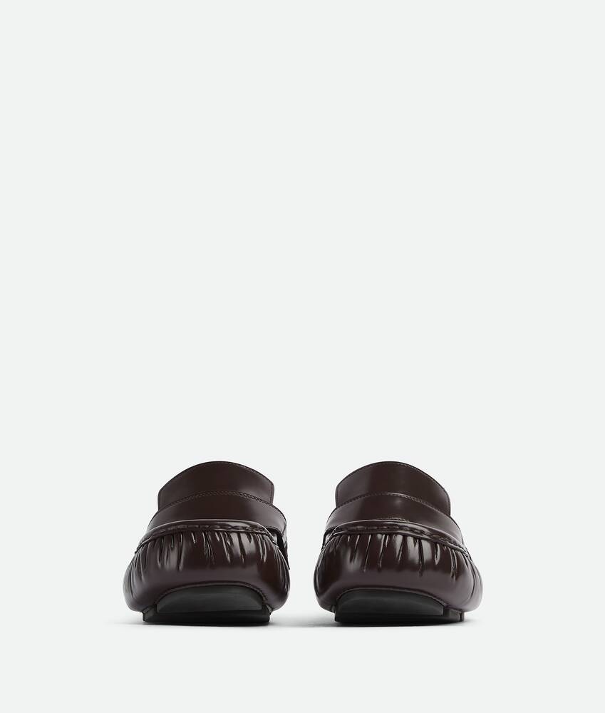 Bottega Veneta® Portachiavi Intreccio con gancio a goccia da Uomo in  Fondant. Shop online now.