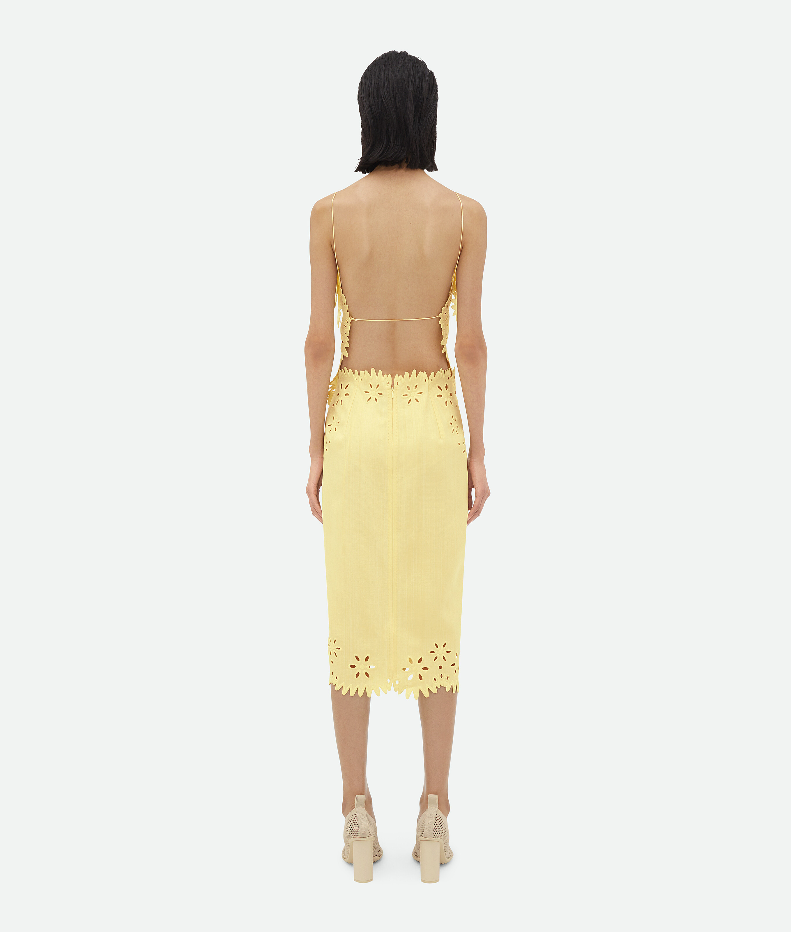 Shop Bottega Veneta Robe En Viscose Et Soie Avec Broderie Anglaise In Yellow