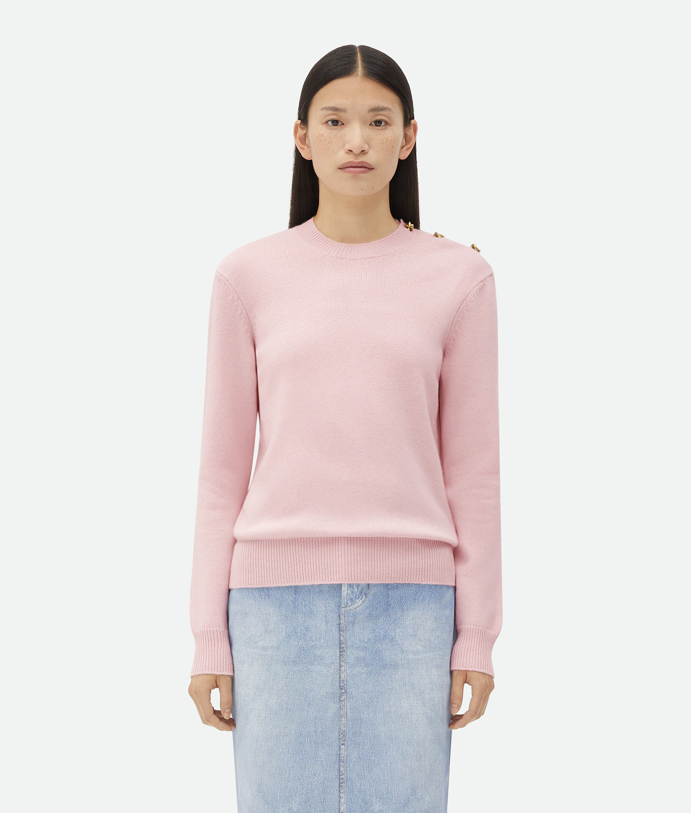 Bottega Veneta Cashmere Sweater With Knot Buttons In Pink