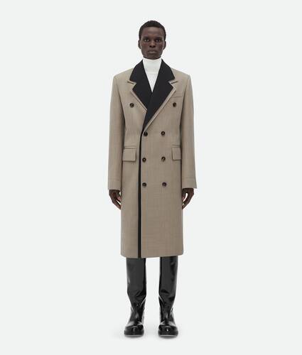 Display a large version of the product image 1 - Wool Coat With Contrasting Collar