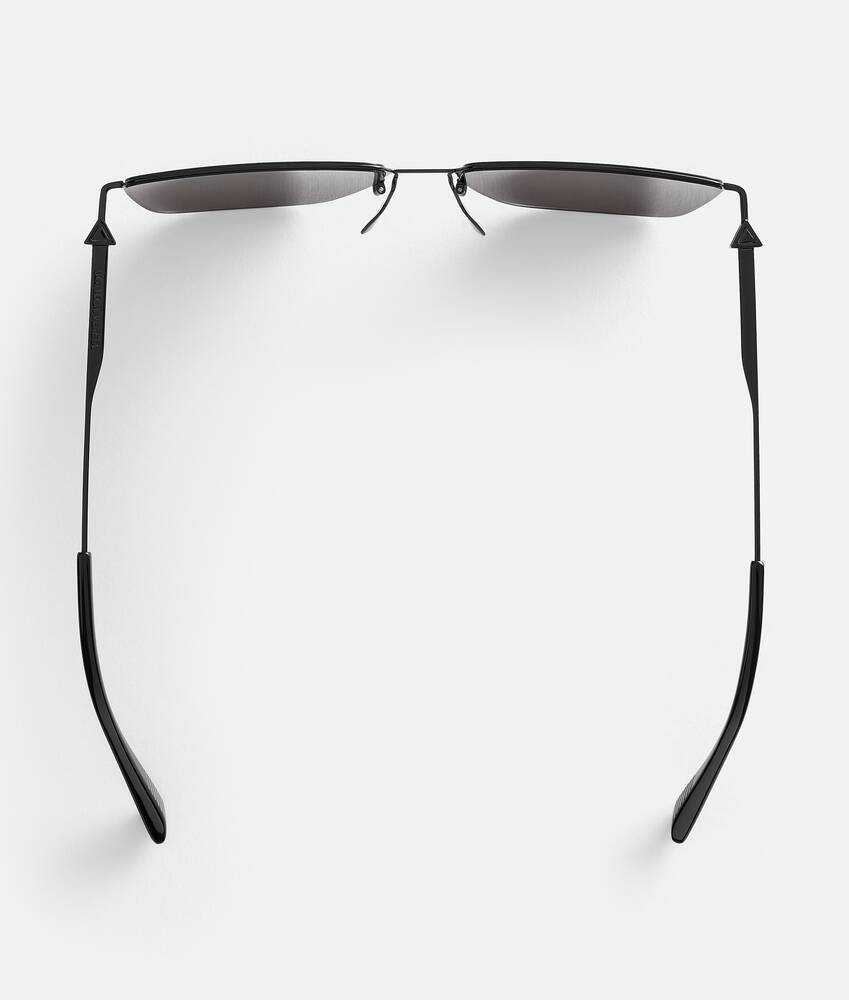 Display a large version of the product image 3 - Ultrathin Metal Rectangular Sunglasses