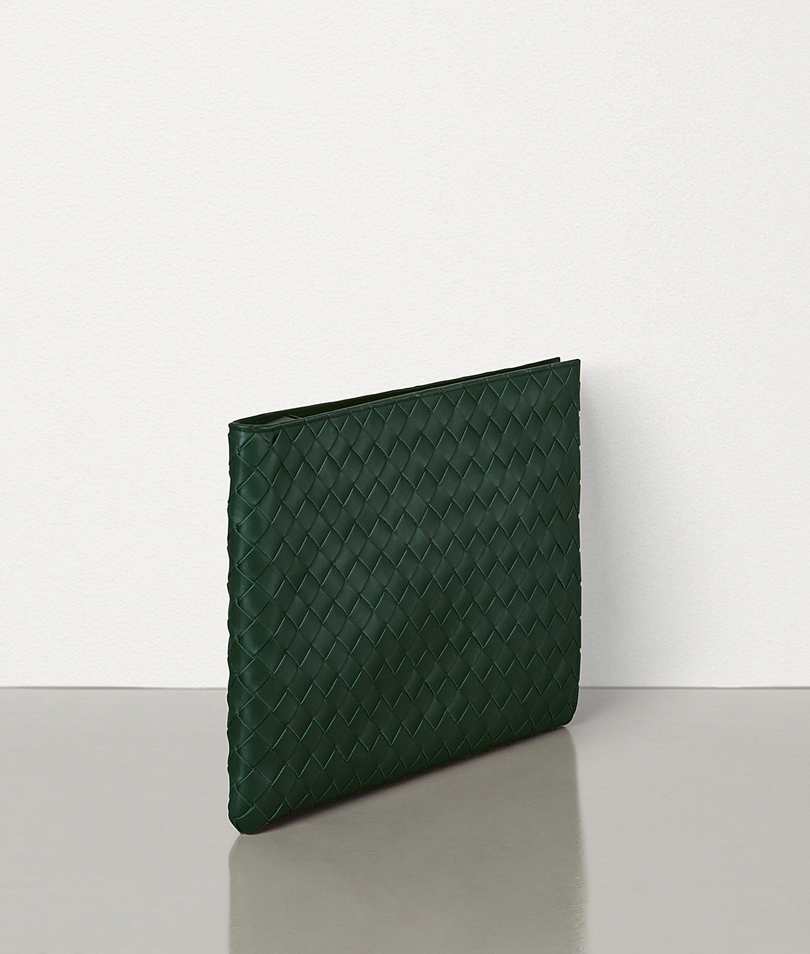 Men's POUCH in Pine green Bottega Veneta Croatia EN - Image 2