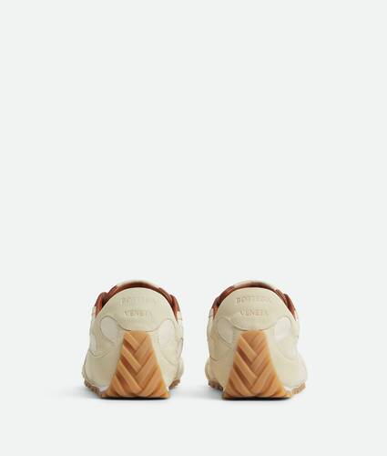 Orbit Flash Sneaker