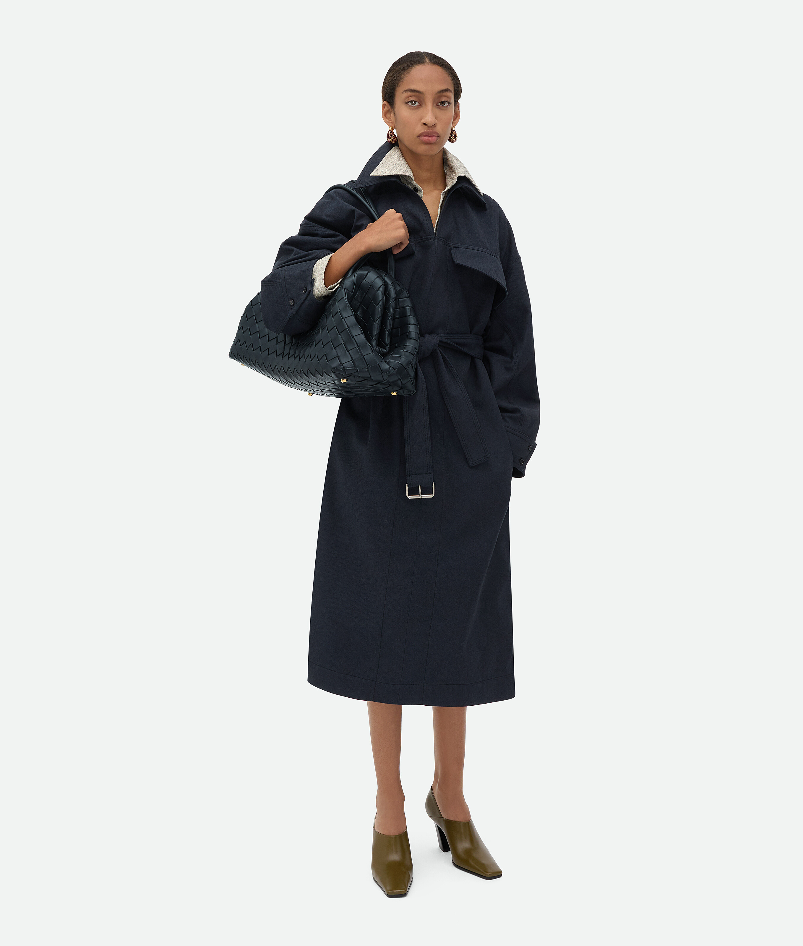 Shop Bottega Veneta Kleid Aus Leichter Baumwolle In Navy/black