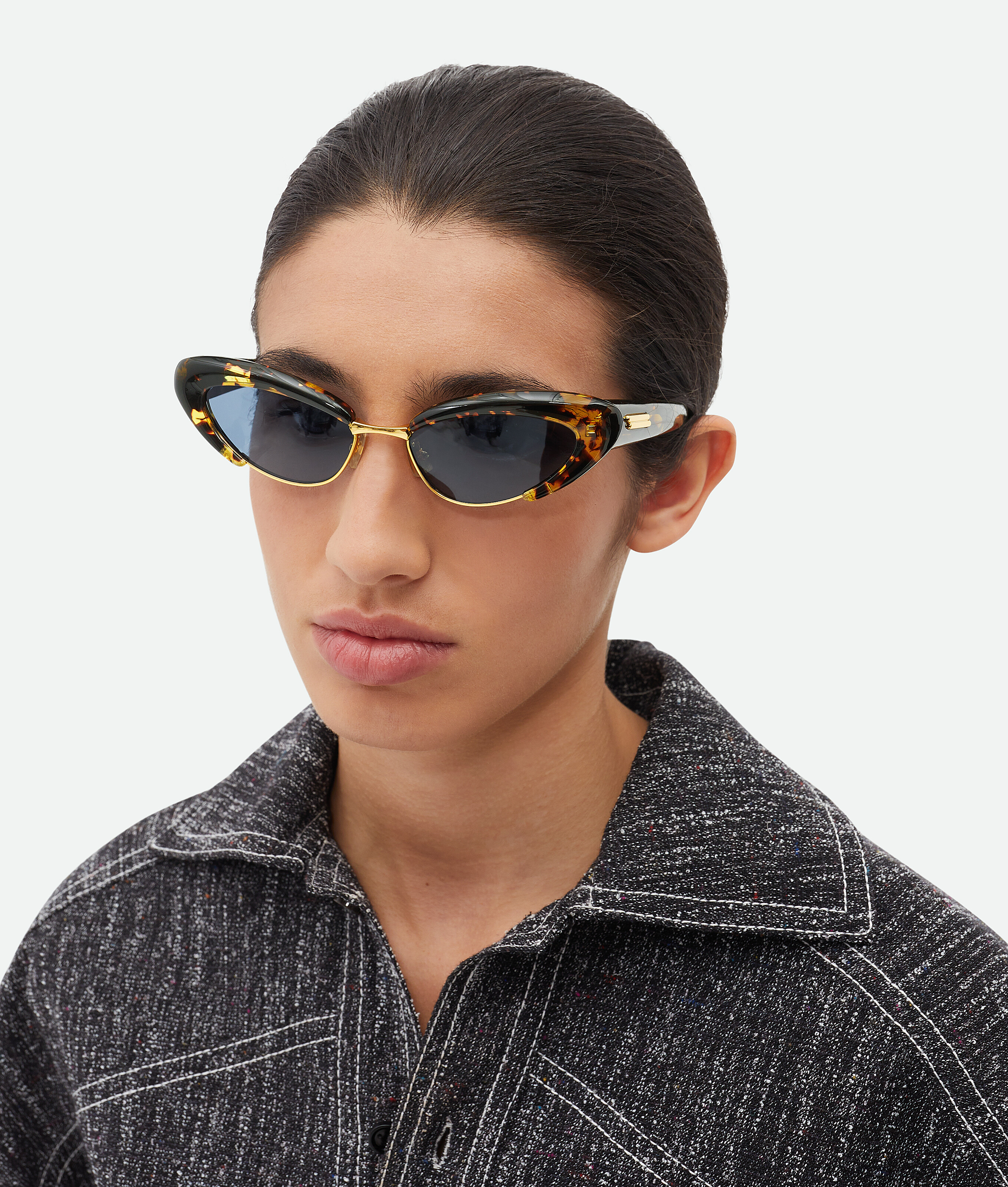 BOTTEGA VENETA ANGLE CAT EYE SUNGLASSES