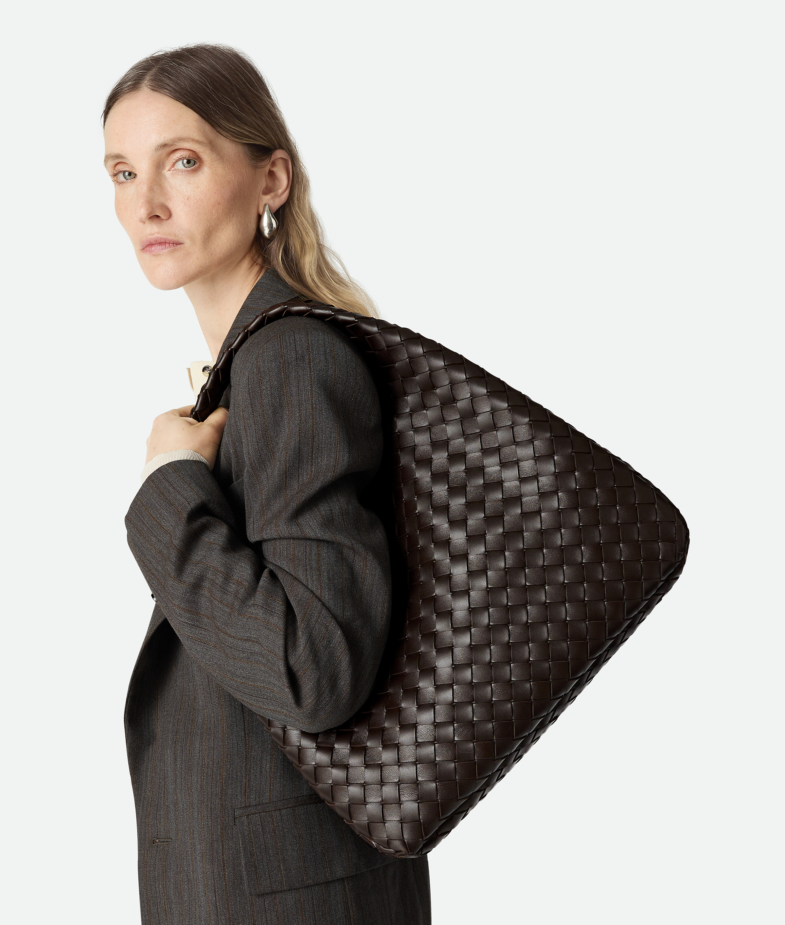 Bottega Veneta Grosse Campana In Pink