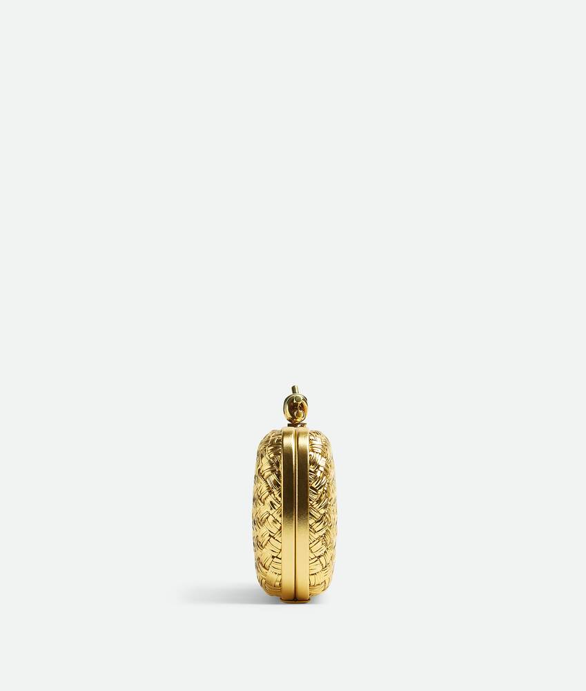 Bottega Veneta Intrecciato Bruciato Metal Knot Clutch - Gold Clutches,  Handbags - BOT140138