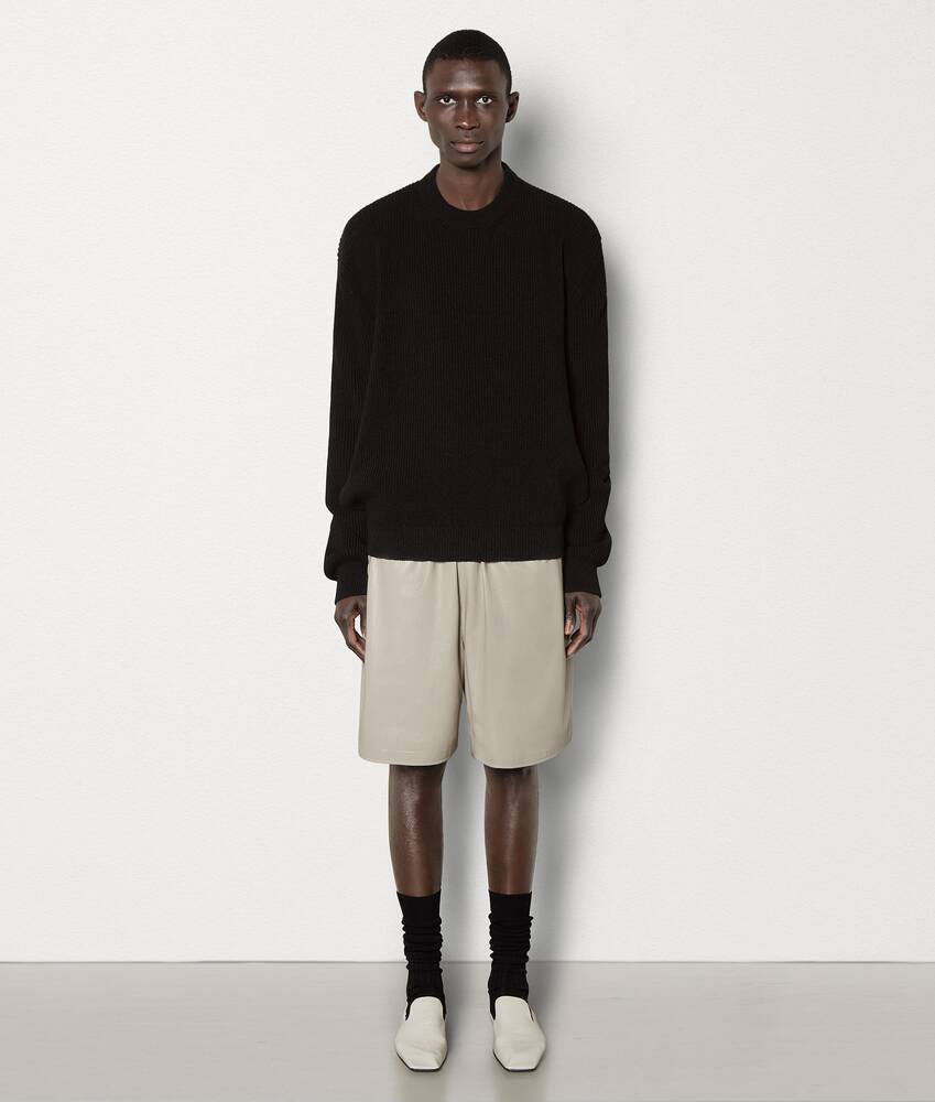 Display a large version of the product image 4 - Shorts