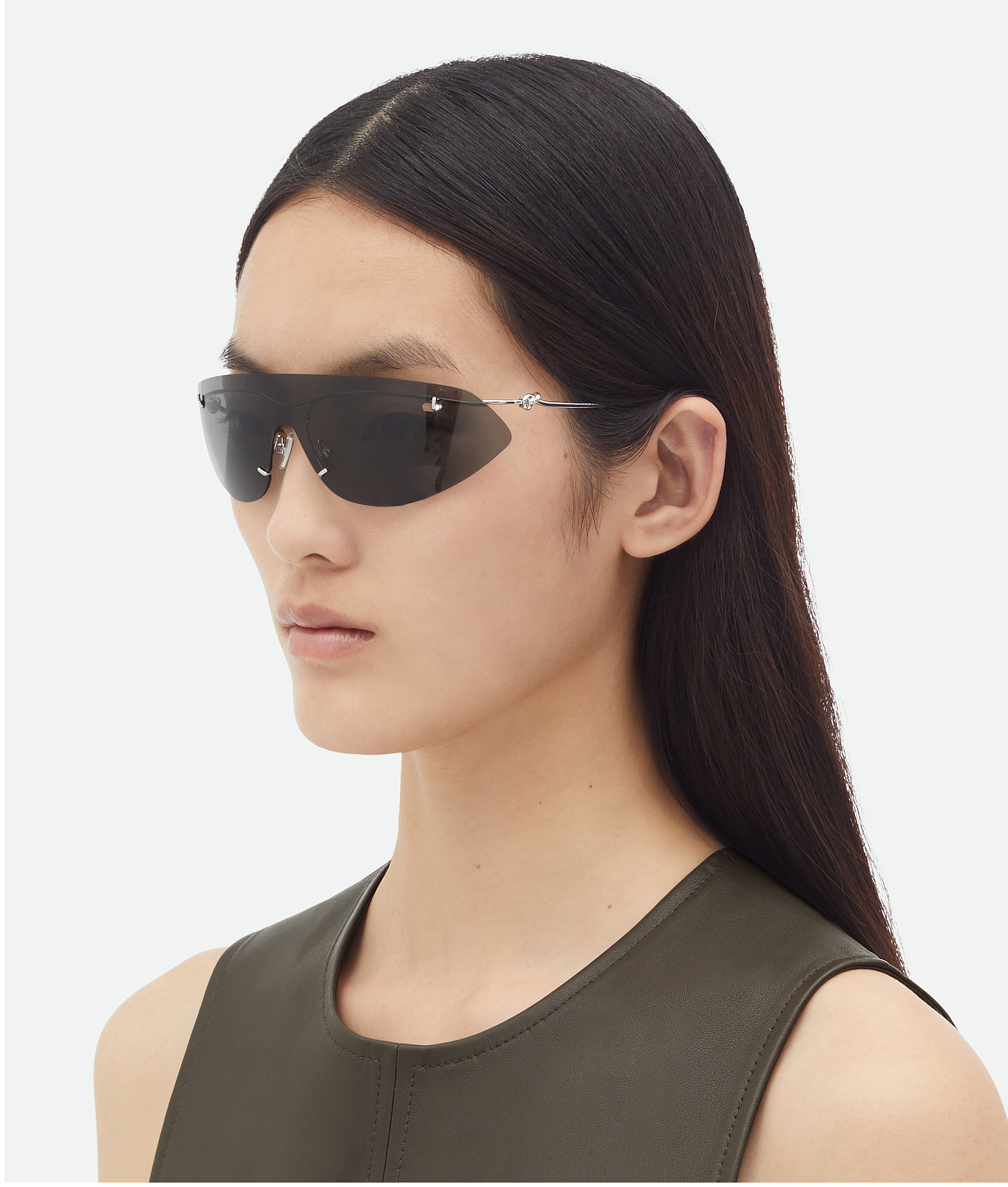 Shop Bottega Veneta Knot Shield Sunglasses In Grey