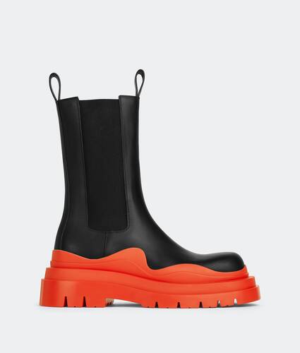 ■BOTTEGA VENETA■ Lug High Boots Sea Salt 716225V1AO09031 7 Bottega Veneta® Women's Lug Boot in Sea salt. Shop online now.