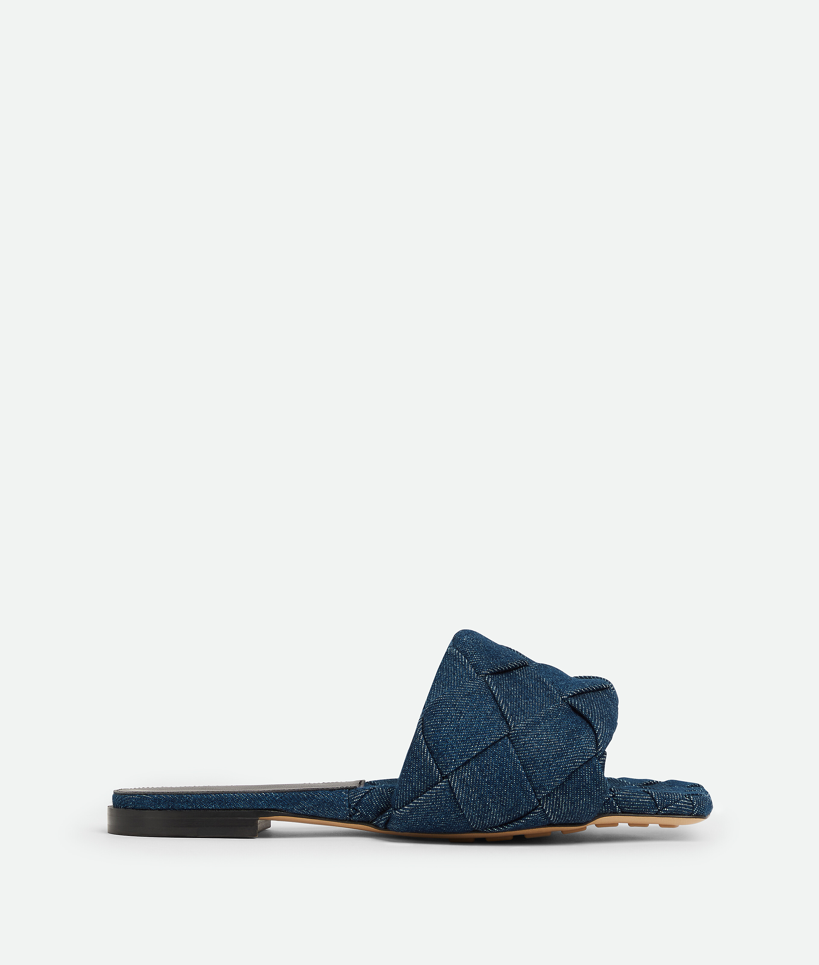 Bottega Veneta Lido Flat Sandal In Blue