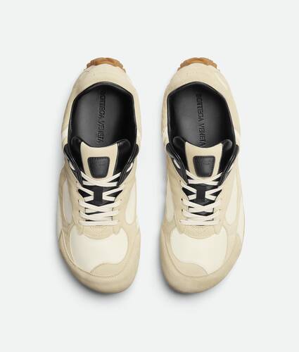 Orbit Flash Sneaker