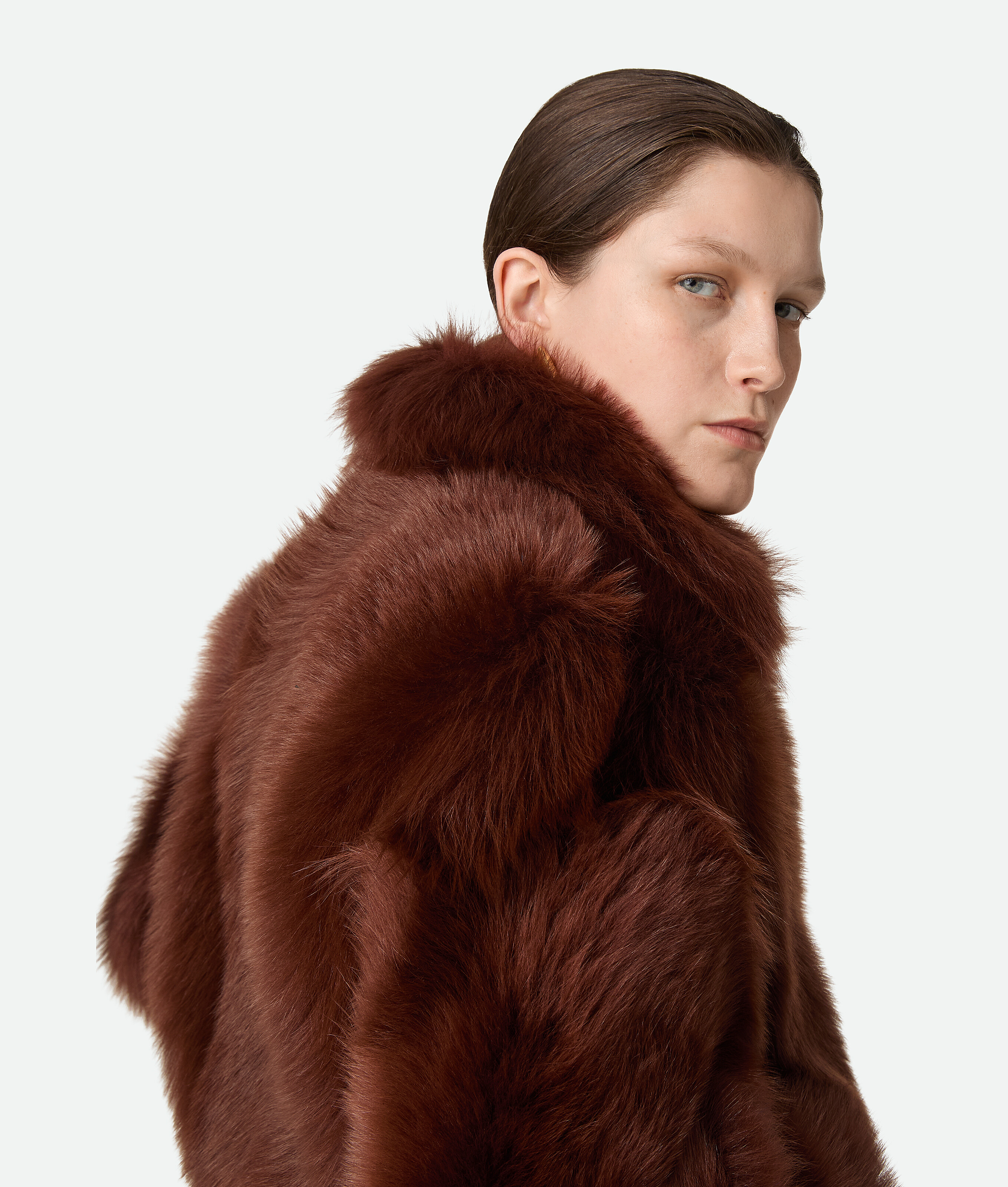 Giubbotto crop in shearling Toscana da Donna in Pudding Bottega Veneta Italia IT - Image 4