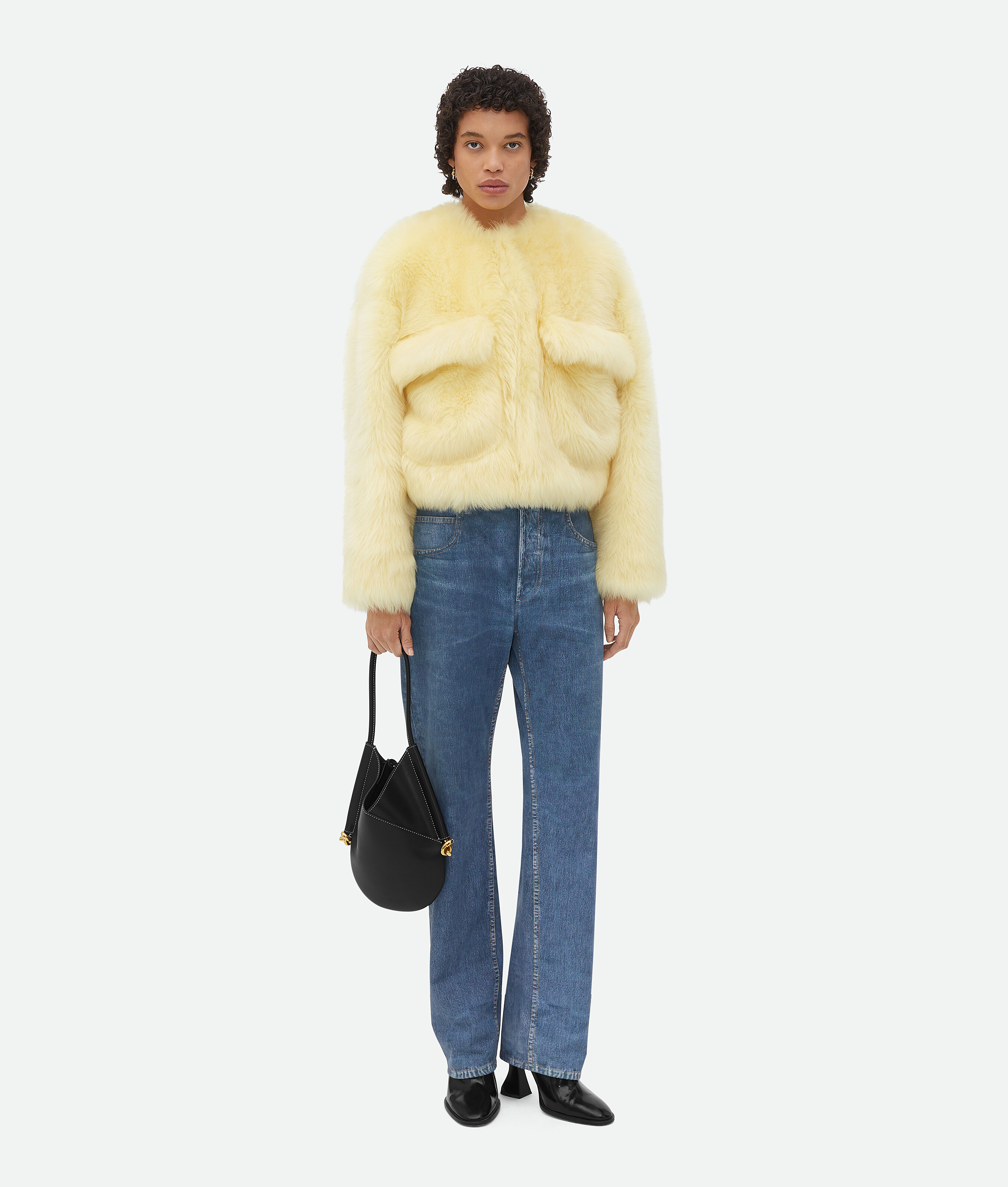 Shop Bottega Veneta Cropped Blouson Aus Toscana-shearling In Pale Yellow