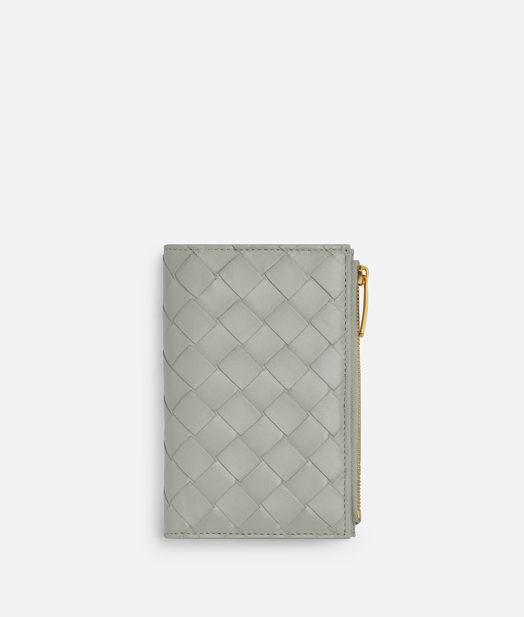 本革レディース二つ折り財布の知っておきたいアルチザンブランドであるボッテガヴェネタのミディアム イントレチャート 二つ折りファスナーウォレット