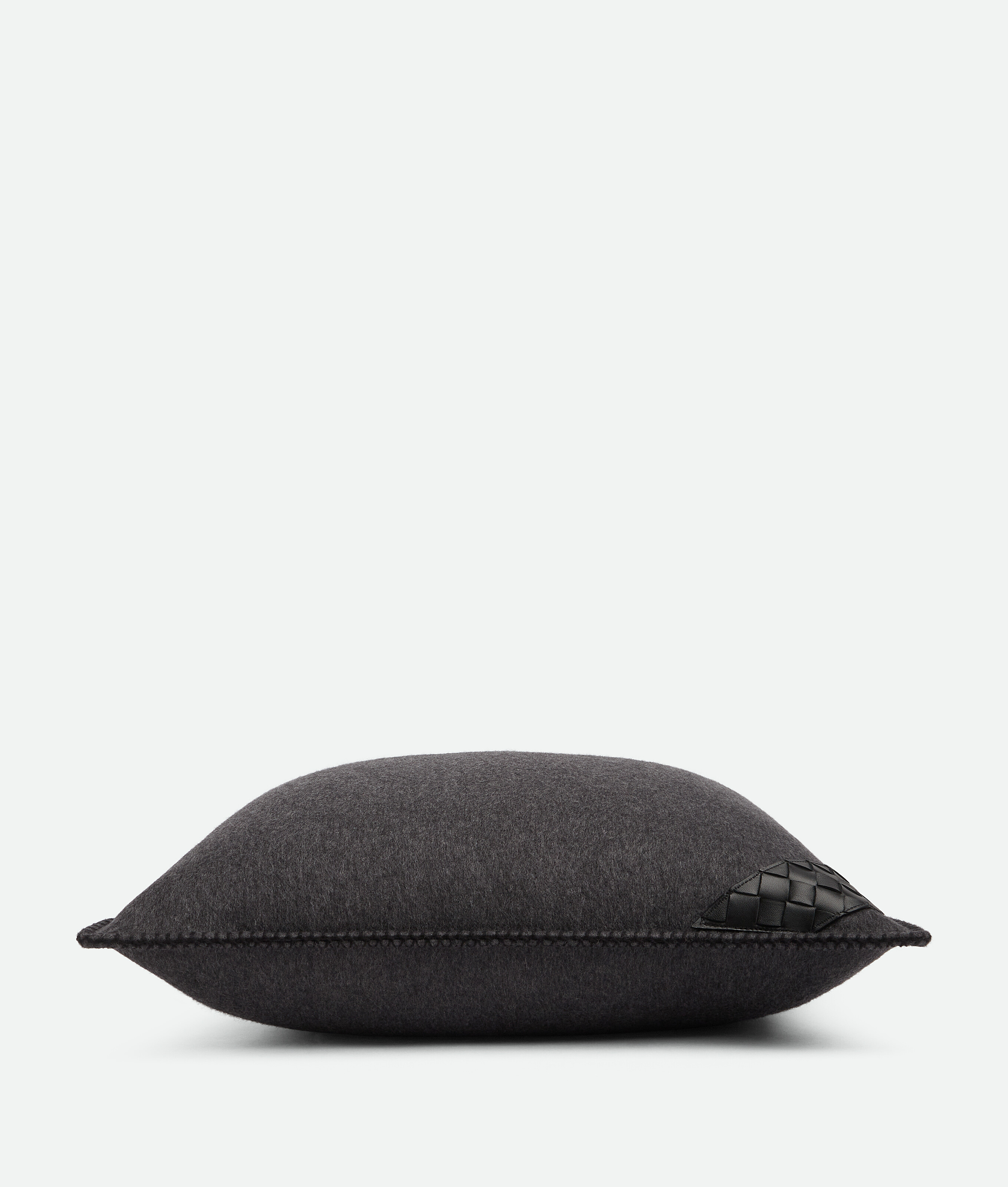 Bottega Veneta Intrecciato Patch Cushion In Grey/black