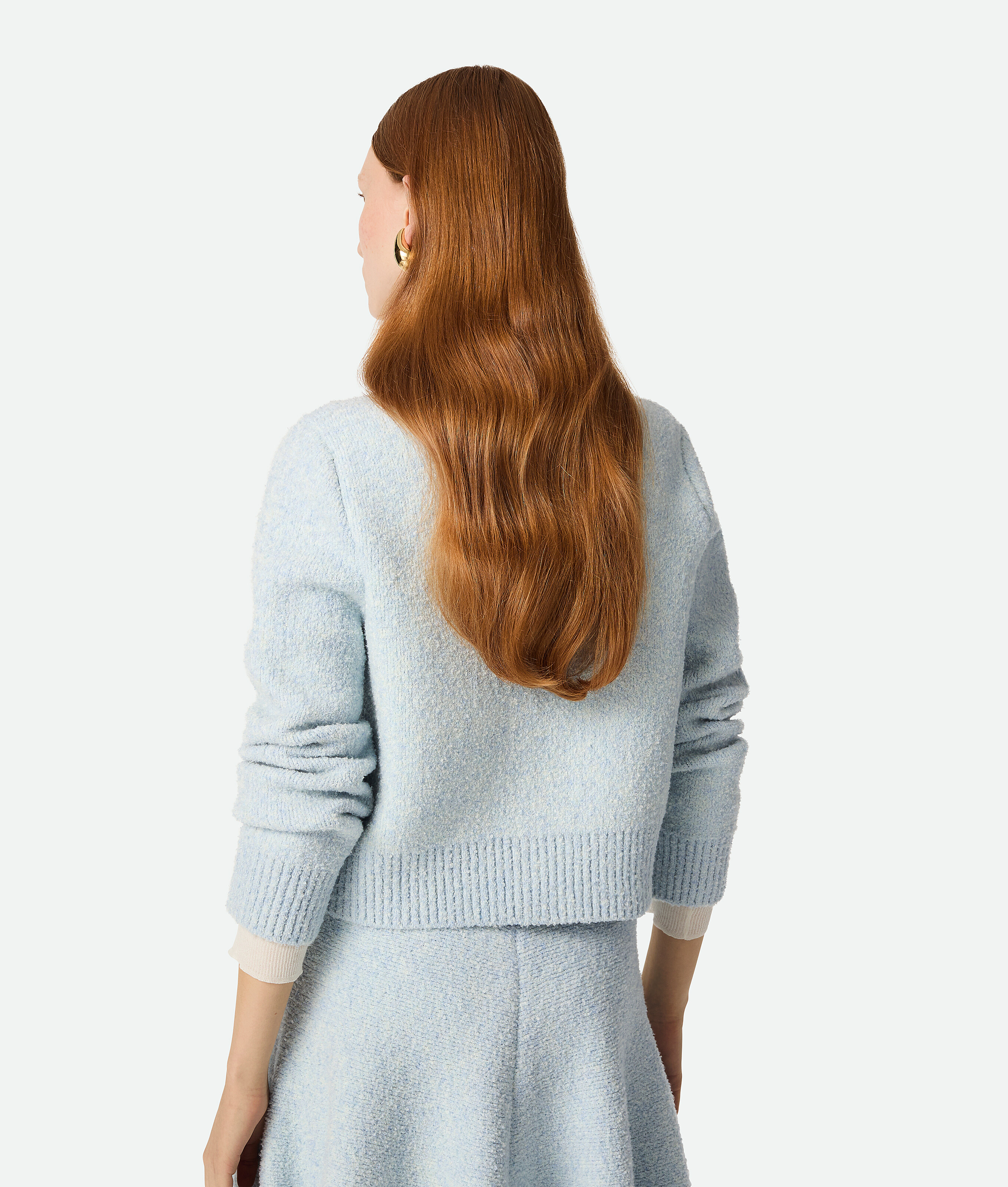 Bottega Veneta Long Sleeved Crewneck Cardigan In Gray