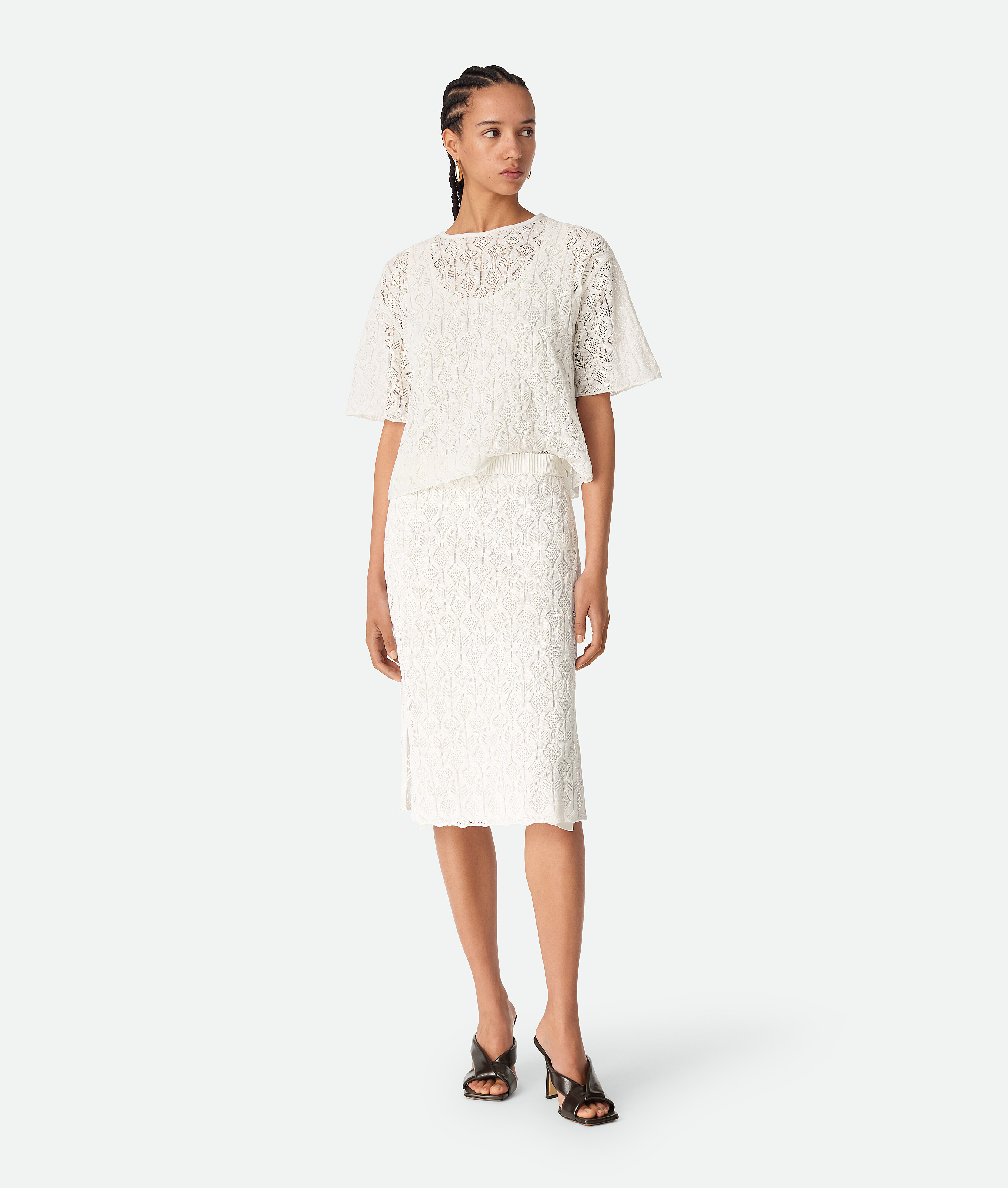 Bottega Veneta Cotton And Silk Fish Lace Skirt - Chalk - Woman - S - Cotton & Silk