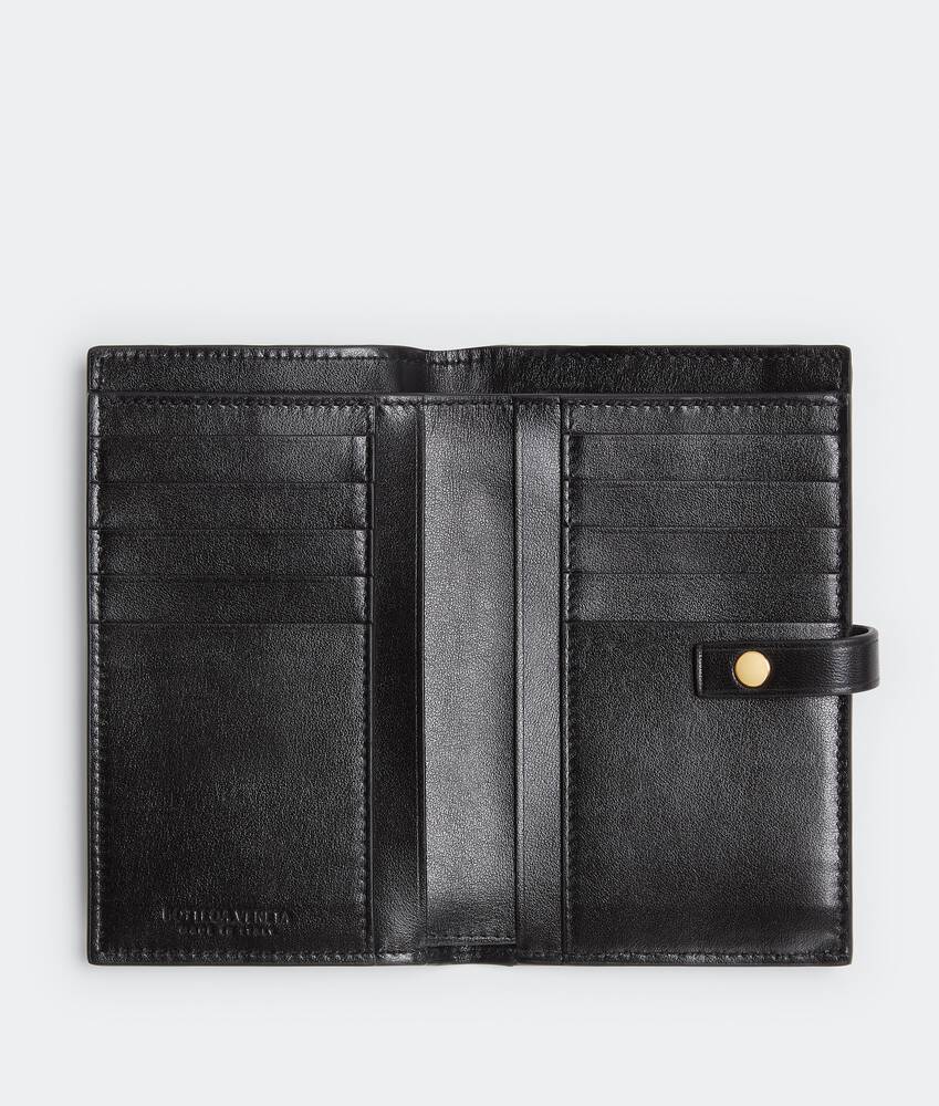 bifold zipped wallet
