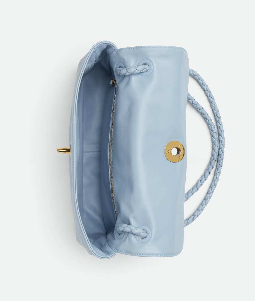 BOTTEGA VENETA ショルダーバッグ ブライトンブルー レディース Bottega Veneta® Women's Madison in Ice. Shop online now.