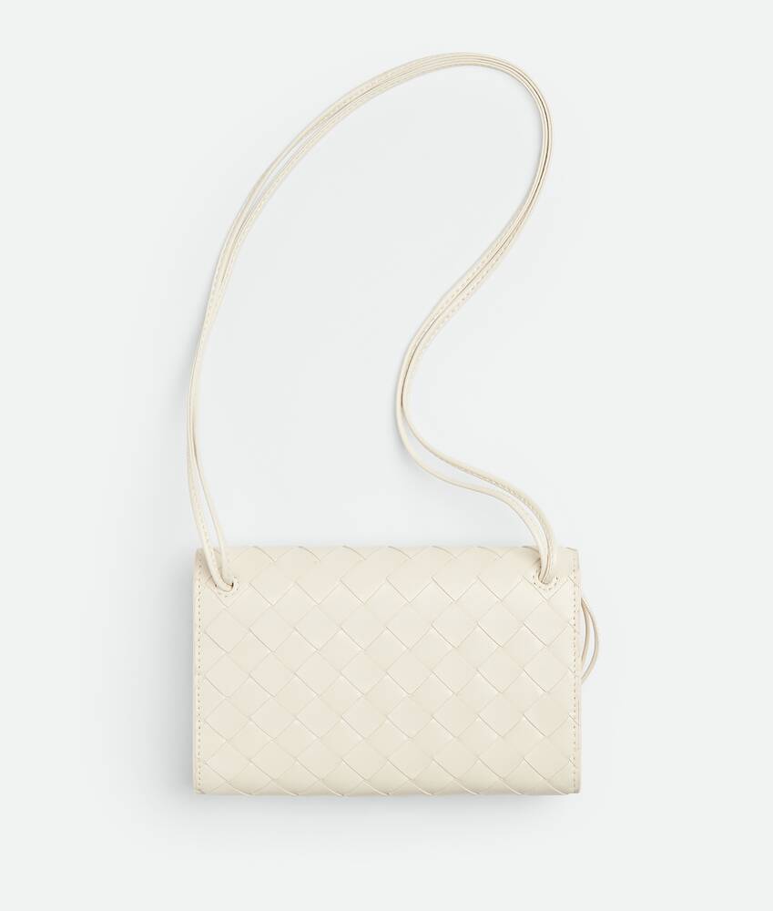 Display a large version of the product image 4 - Andiamo Pouch