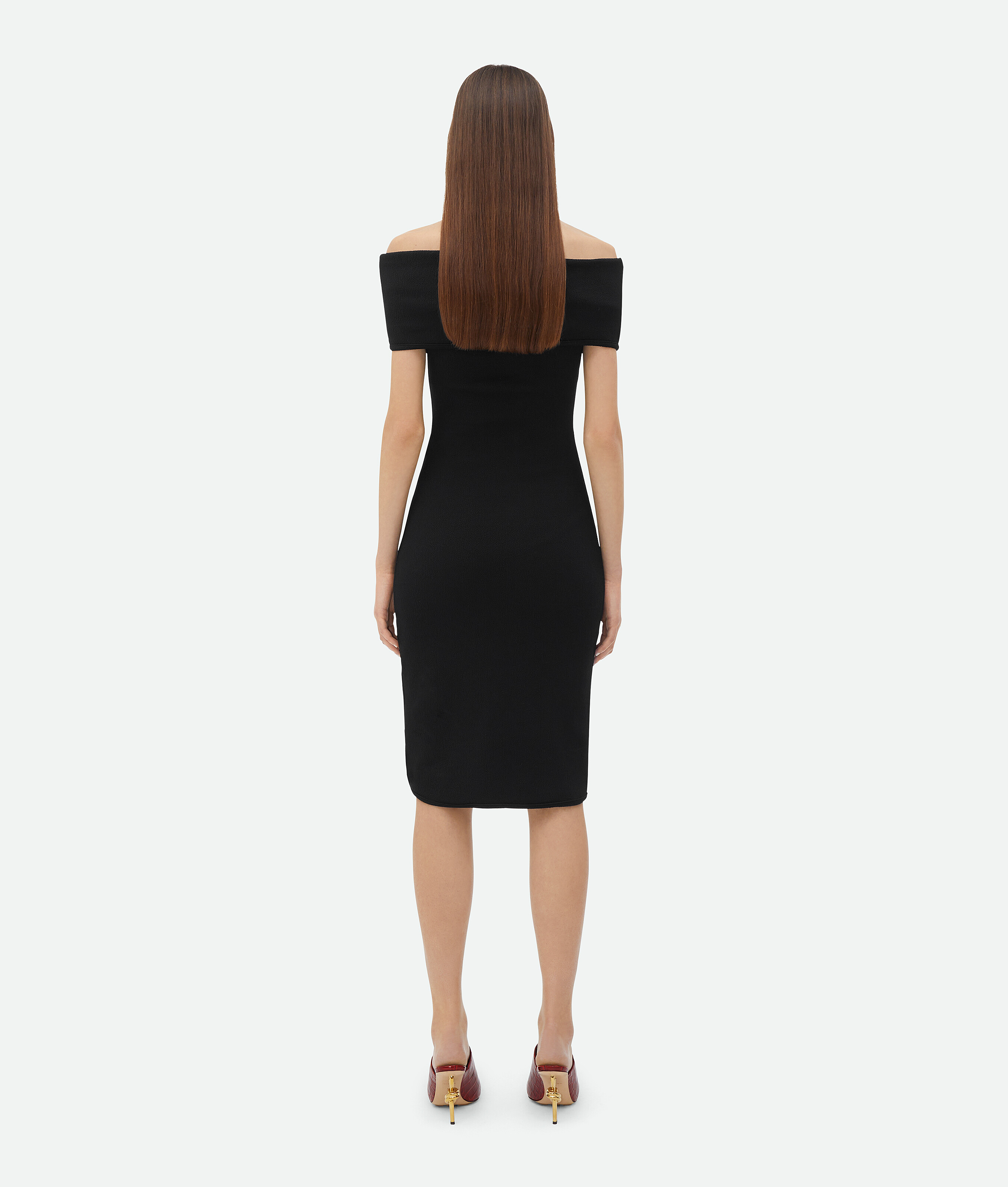 Shop Bottega Veneta Schulterfreies Kleid Aus Texturiertem Nylon In Black