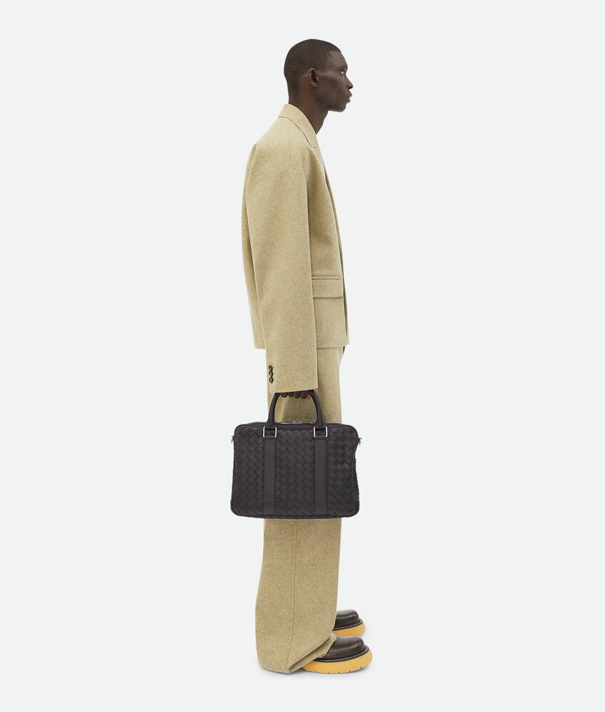 ブラックスモール イントレチャート ブリーフケース| Bottega Veneta® 日本