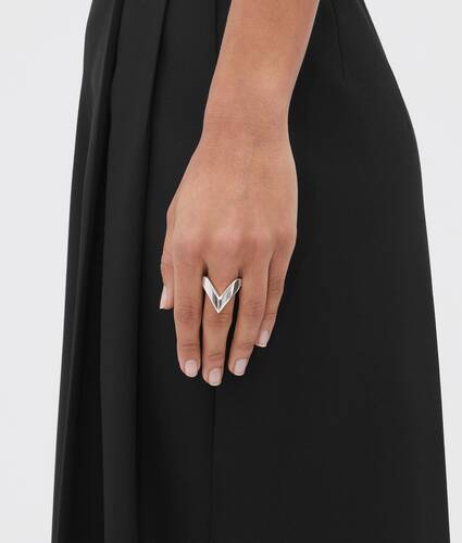 Point Ring