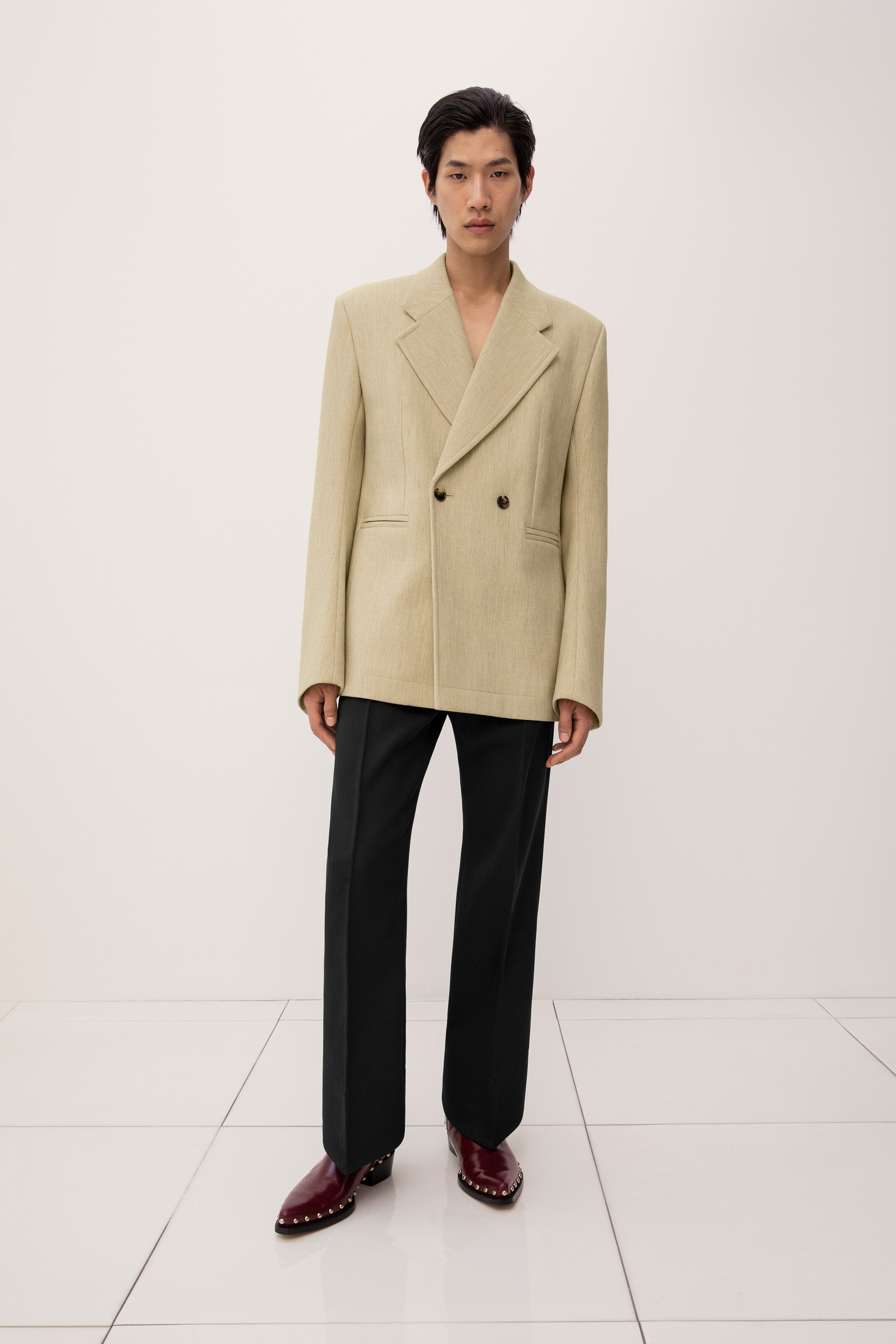BOTTEGA VENETA PRE SPRING 2023-早春时装秀-BV 2023时装秀造型 | Bottega Veneta葆蝶家中国官方网站 | Bottega Veneta