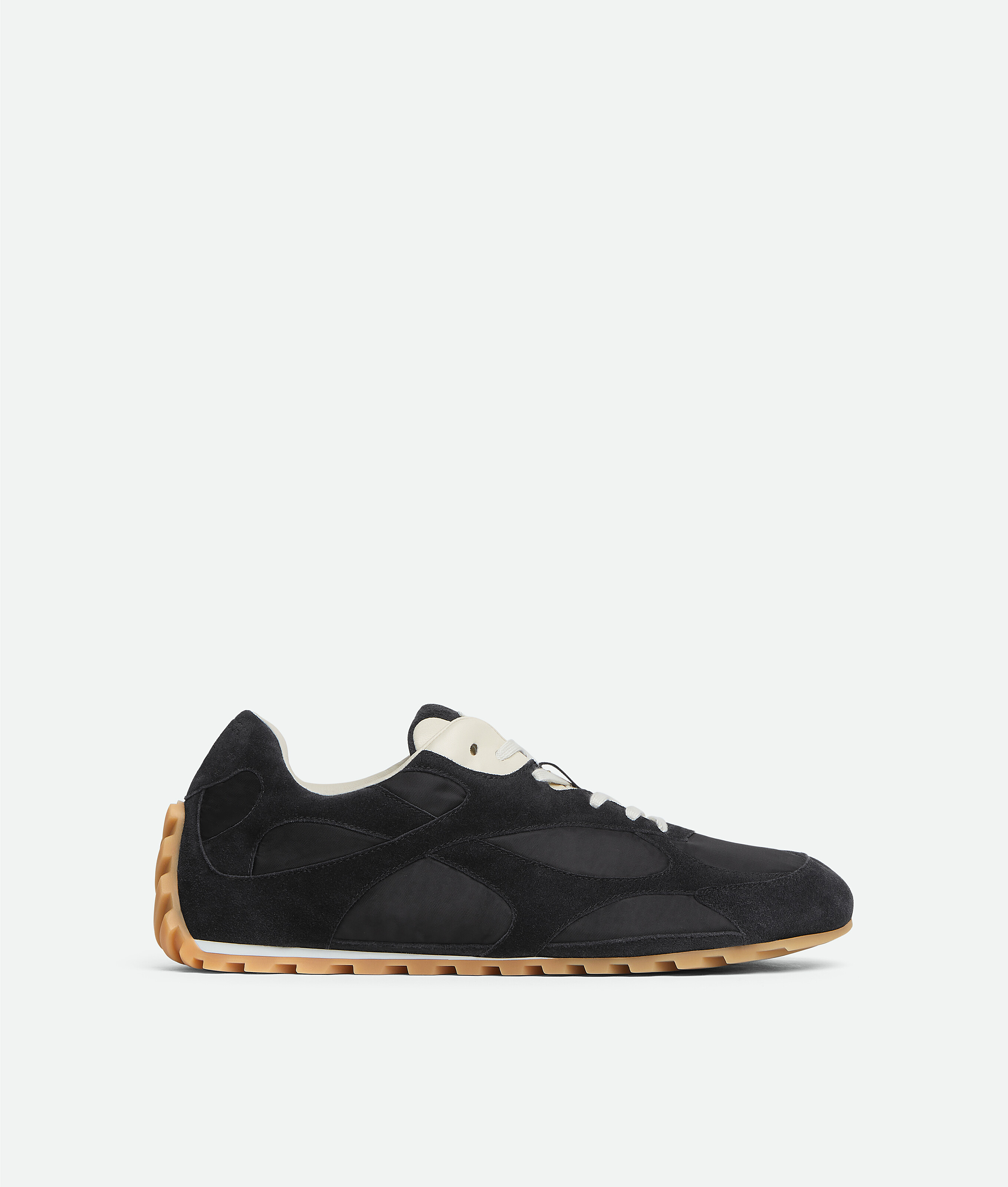 Bottega Veneta Men 'orbit' Black Low Top Sneakers With Logo Patch On The Tongue In Suede And Tech Fa In Blue