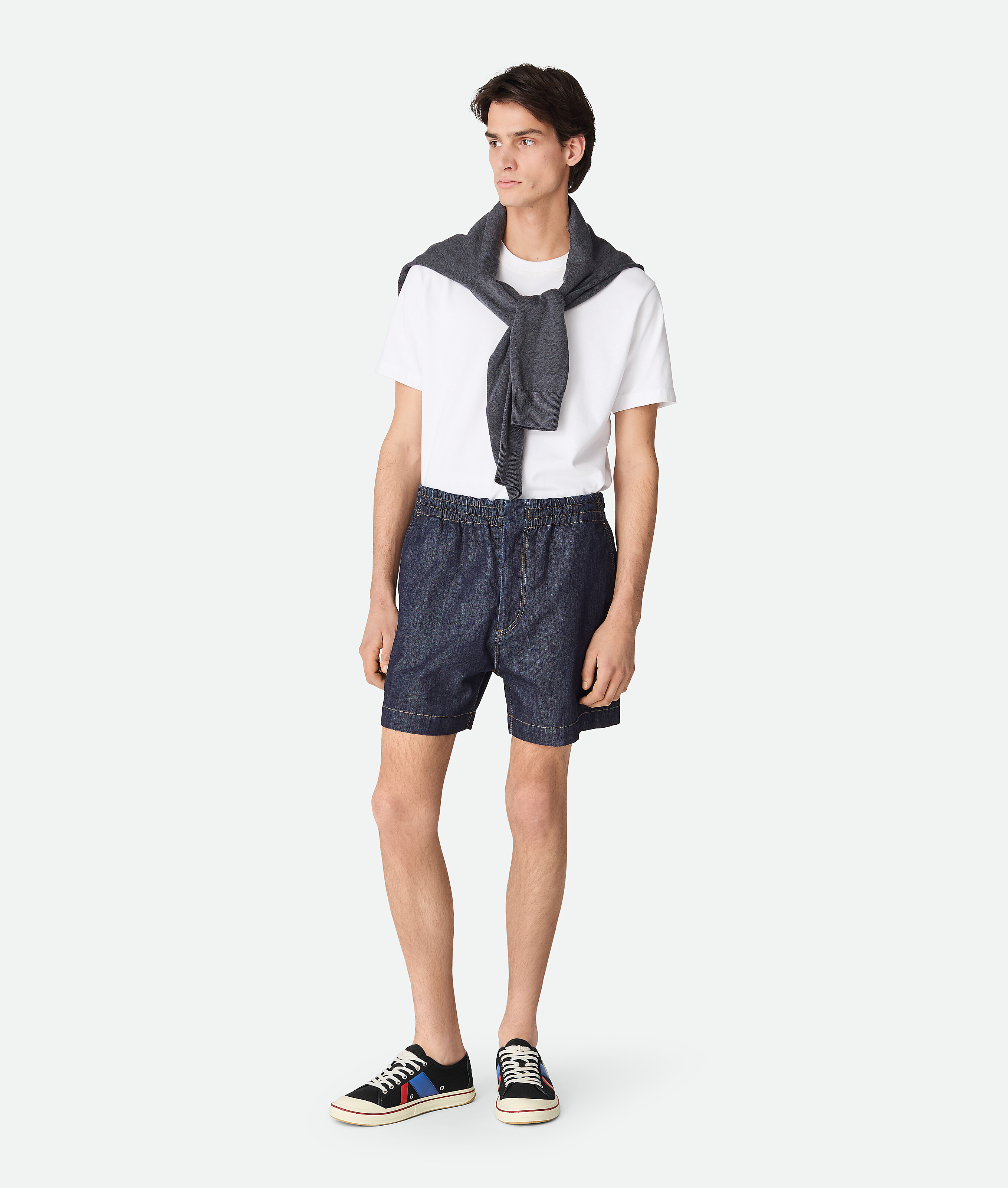 Bottega Veneta Shorts Aus Denim Mit Indigo-waschung