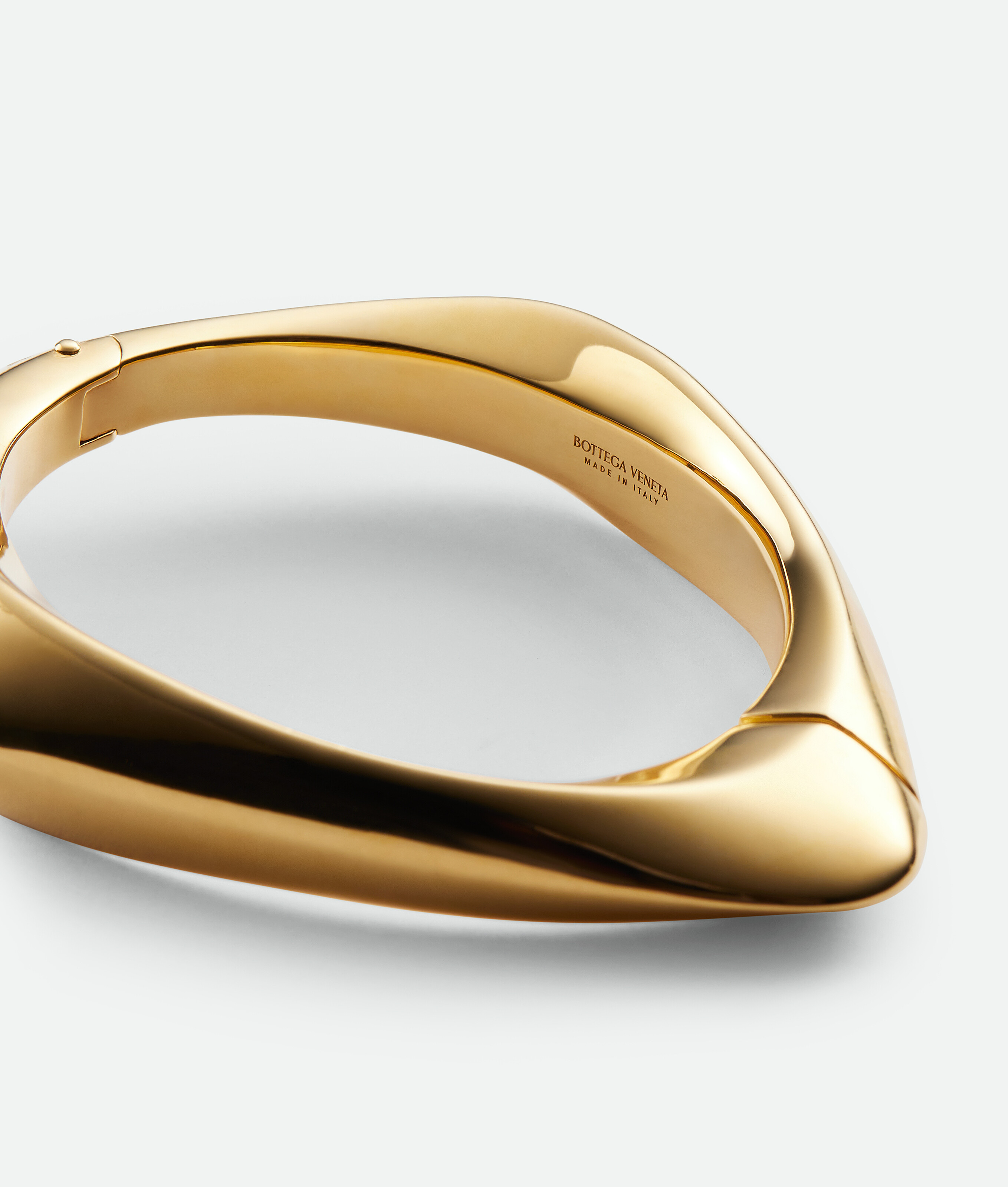 Bottega Veneta Fin Armband In Yellow Gold