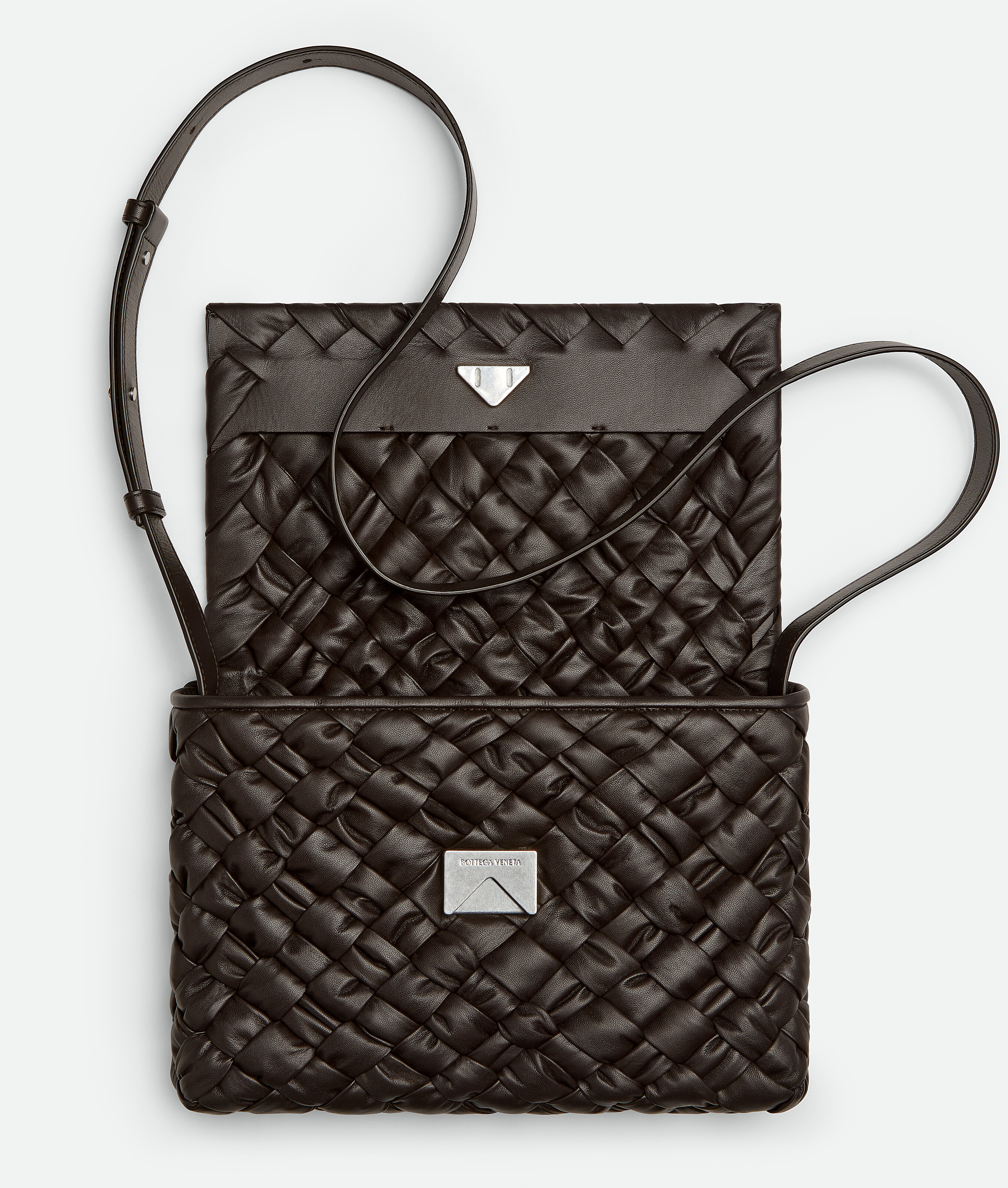 Bottega Veneta Rumple Messenger In Fondant