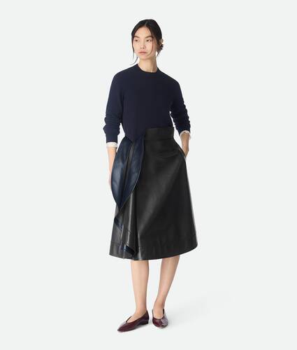 Afficher une grande image du produit 1 - Jupe trapèze en cuir