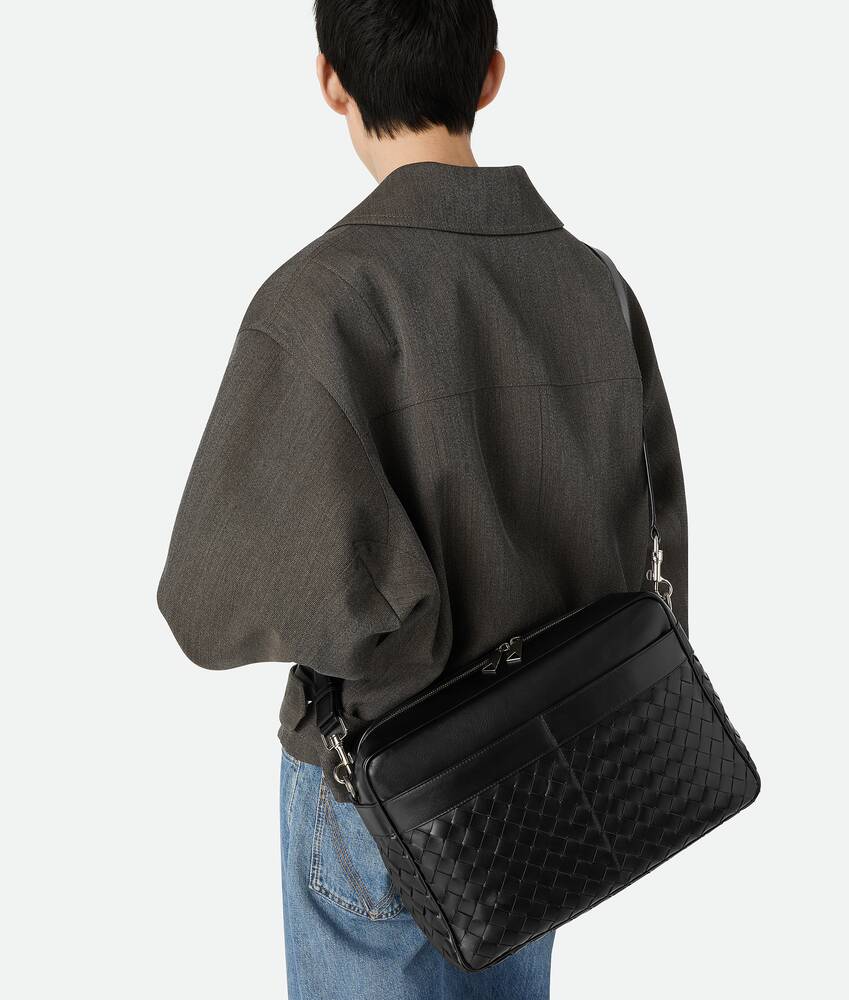 Display a large version of the product image 2 - Large Intrecciato Camera Bag With Pocket