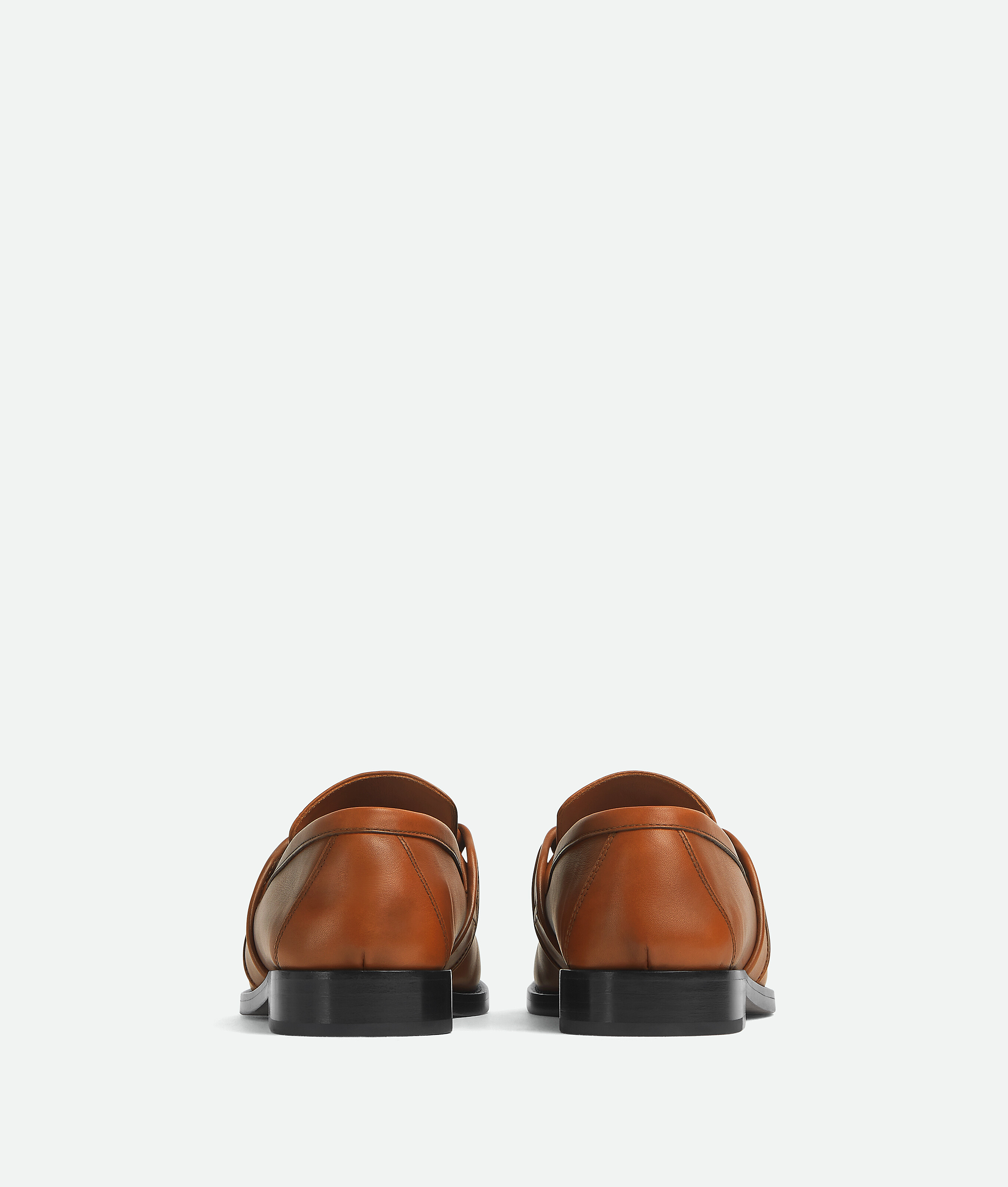 Bottega Veneta Leather Astaire Loafers Knot Detail In Light Wood