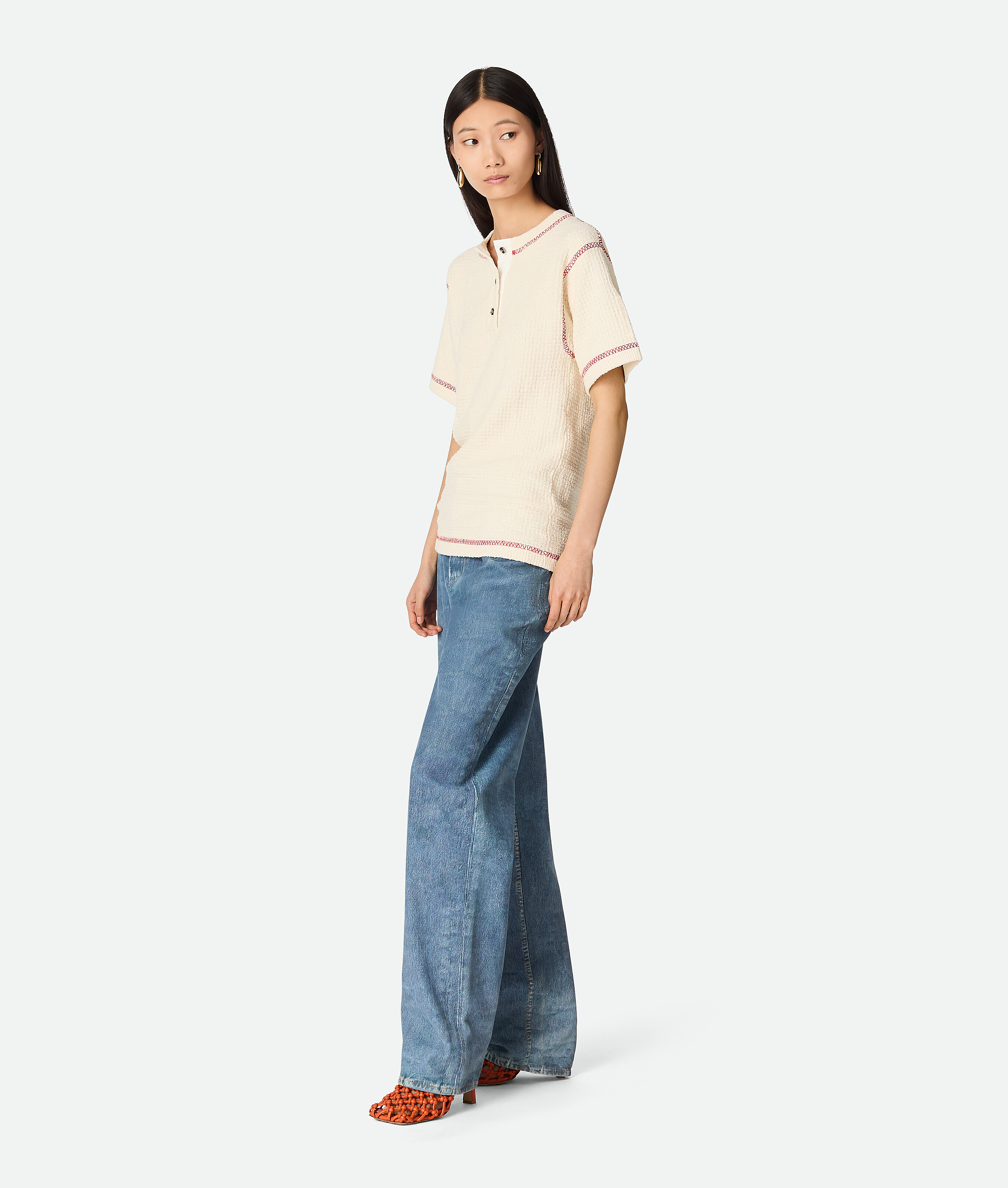 Bottega Veneta Baumwoll-t-shirt Mit Wabenmuster In Chalk