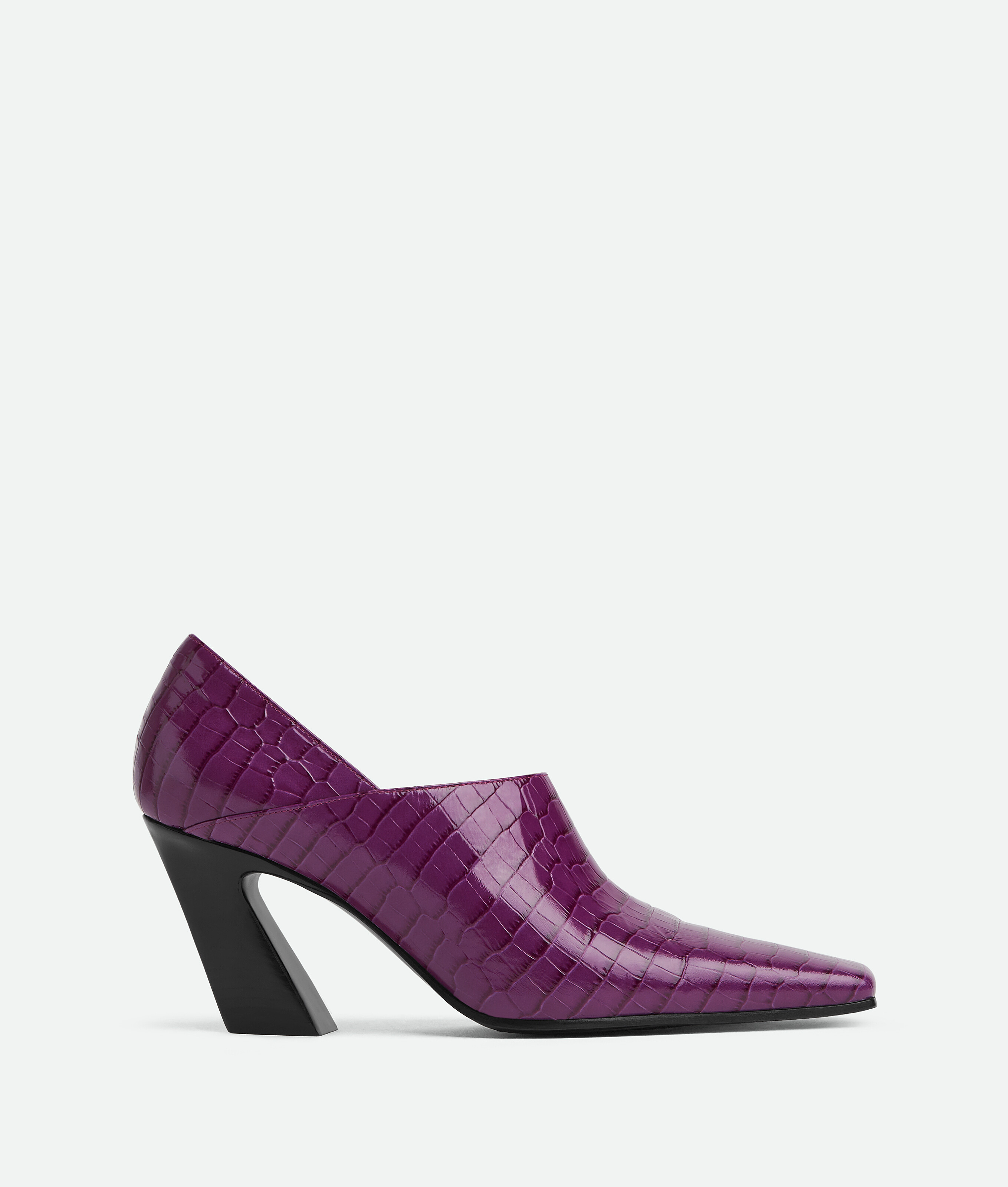 Shop Bottega Veneta Lewis Pumps In Beetroot