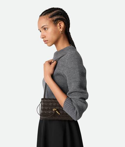 Andiamo Pouch