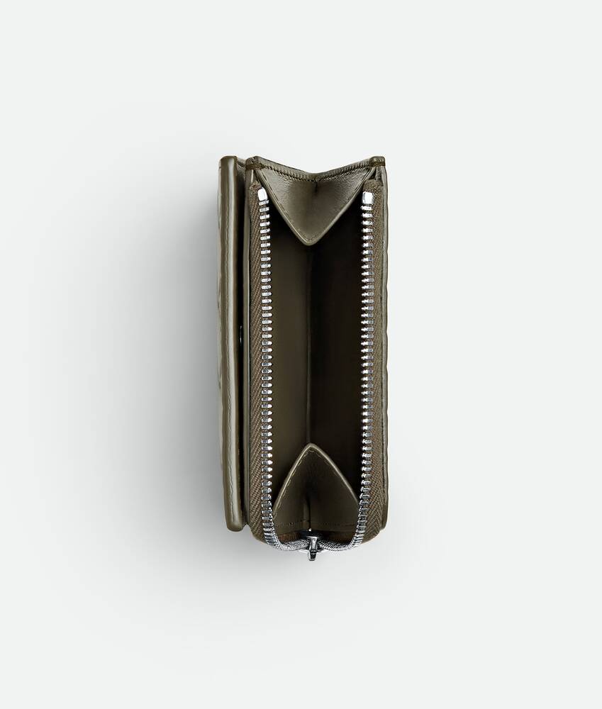 显示产品图片放大效果 4 - Intrecciato Stamp编织双折钱包