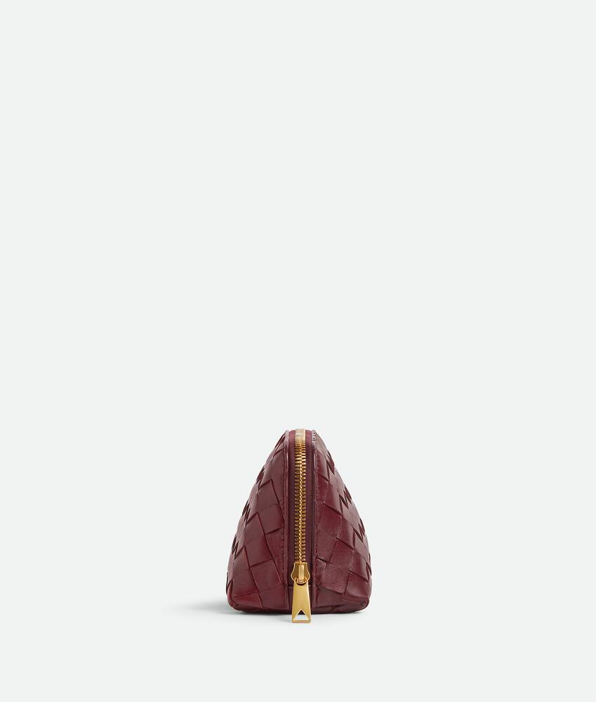 Display a large version of the product image 2 - Intrecciato Small Half-Moon Beauty Pouch