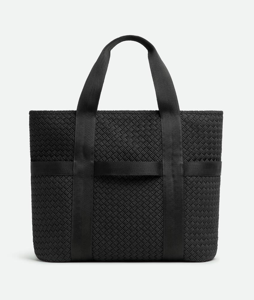 Bottega Veneta® Borsa Tote Voyager Con Zip da Uomo in Black / deep black.  Shop online now.