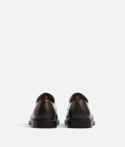 James Lace-Up Shoe
